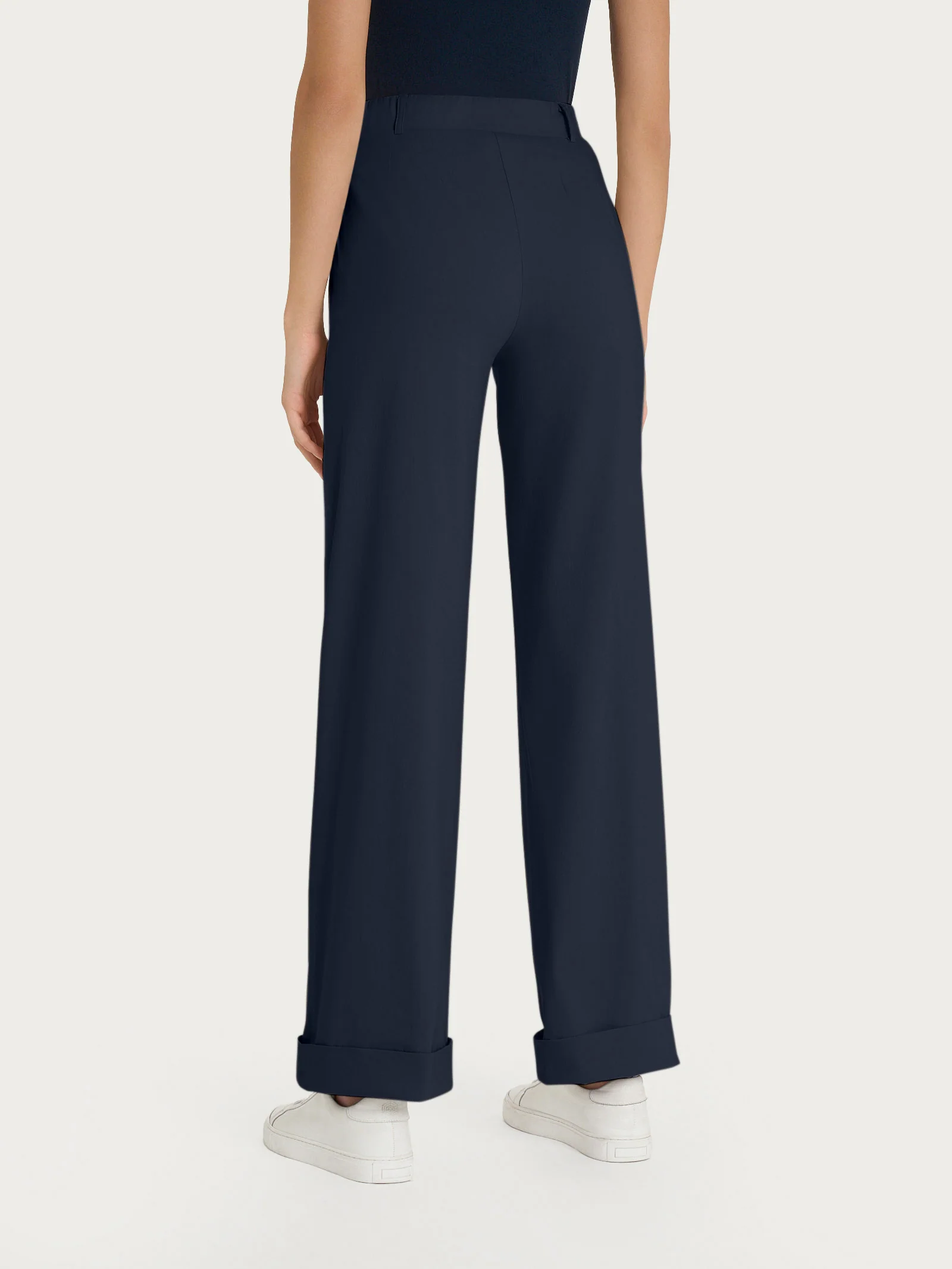 Pantalone ampio con tasche e risvolto in Super Fresh - Bleu - Image 2