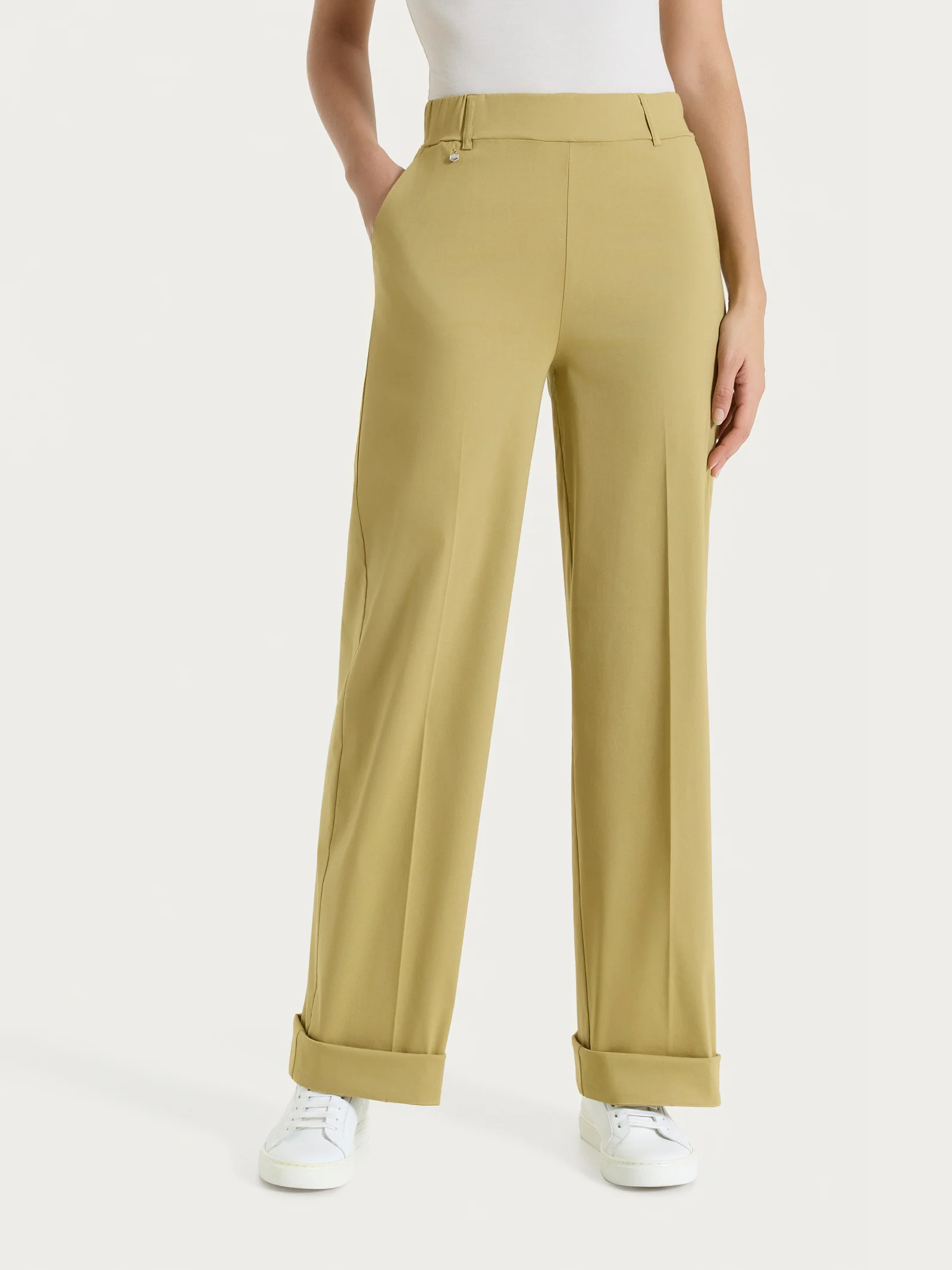 Pantalone ampio con tasche e risvolto in Super Fresh - Khaki - Image 3
