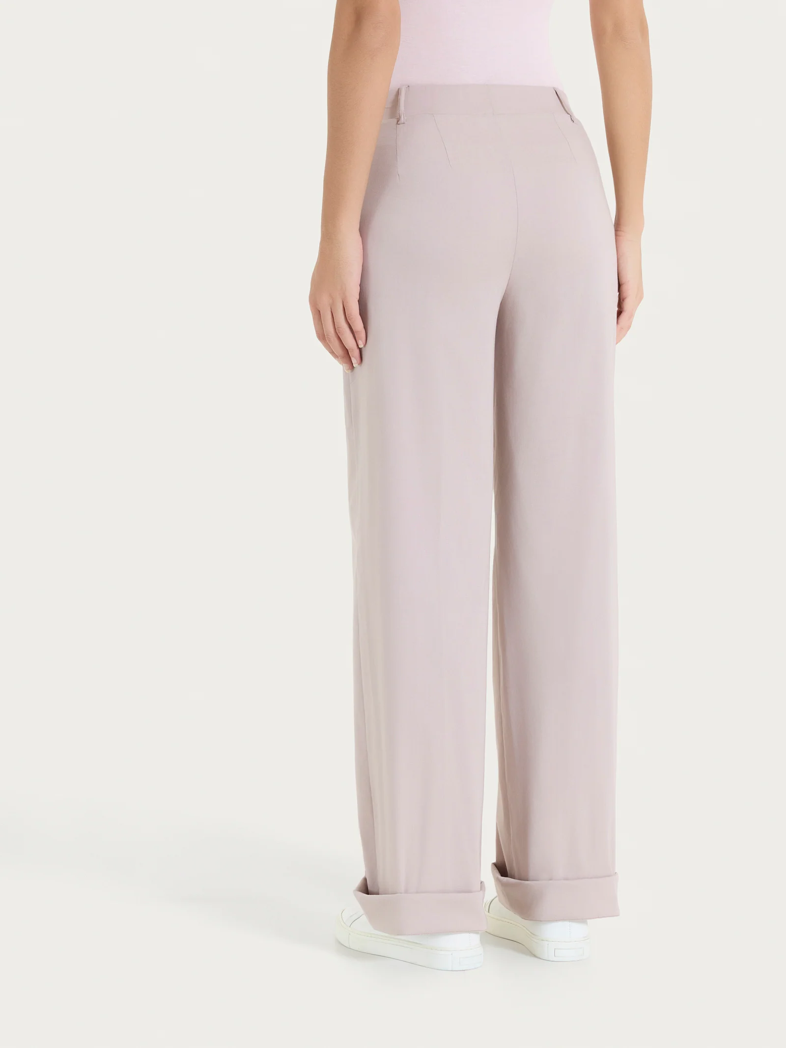Pantalone ampio con tasche e risvolto in Super Fresh - Sphinx - Image 6