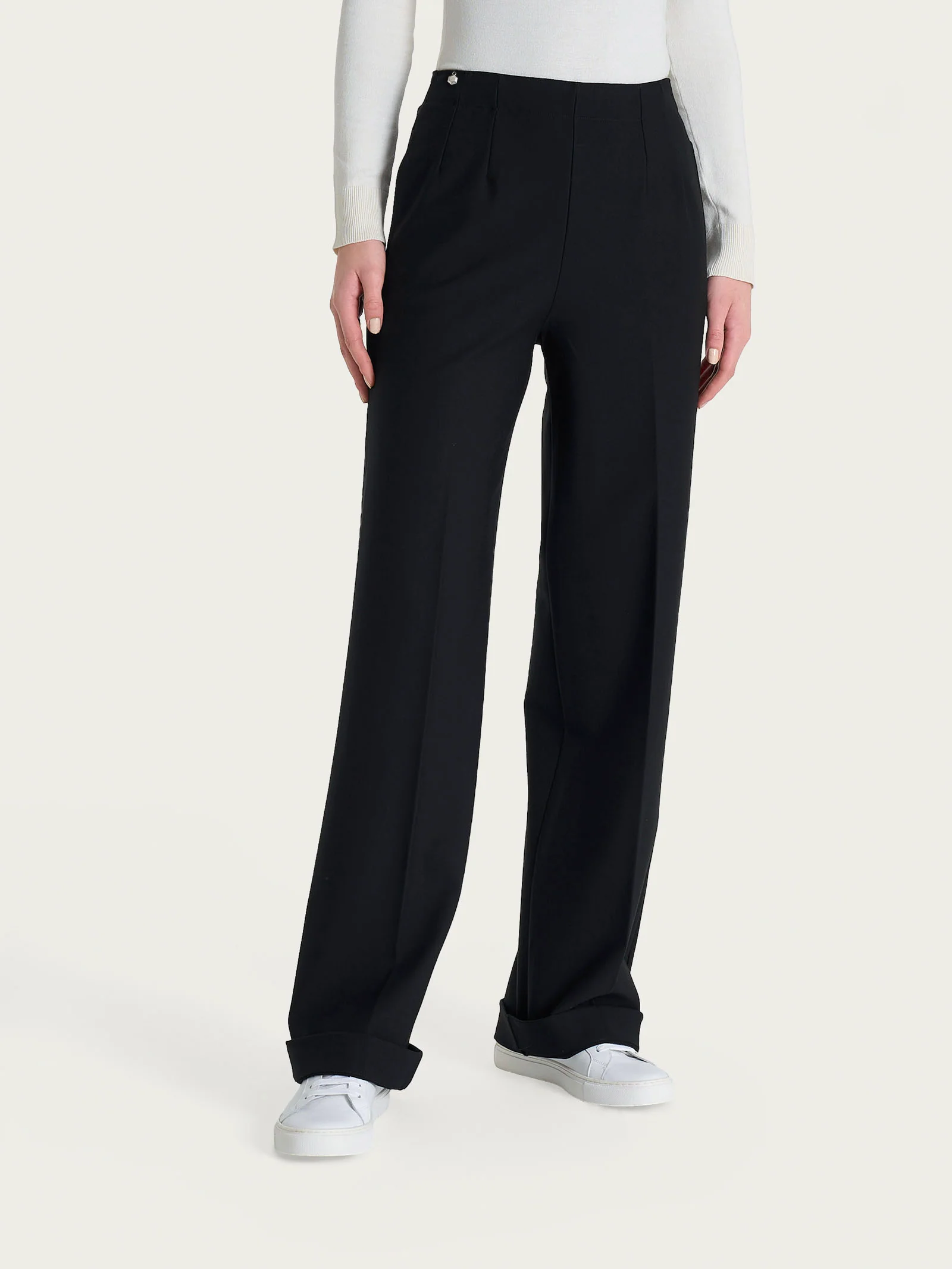 Pantalone ampio con tasche in Compact - Nero - Image 2