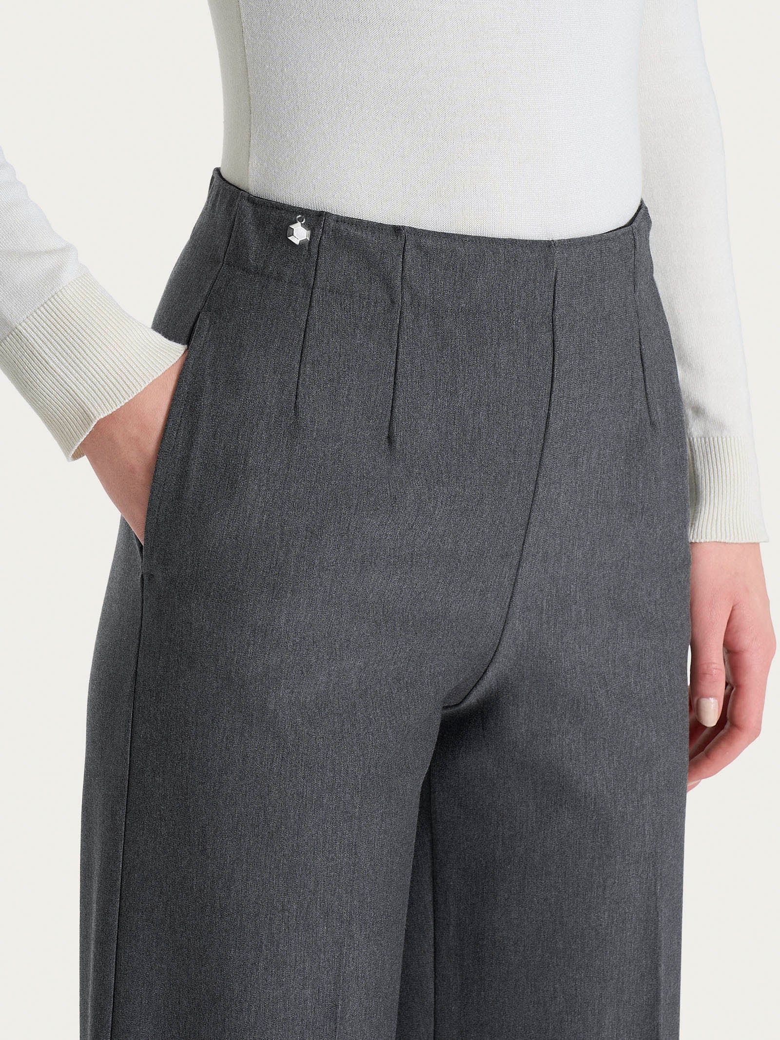Pantalone ampio con tasche in Compact - Ardesia Mel. - Image 5