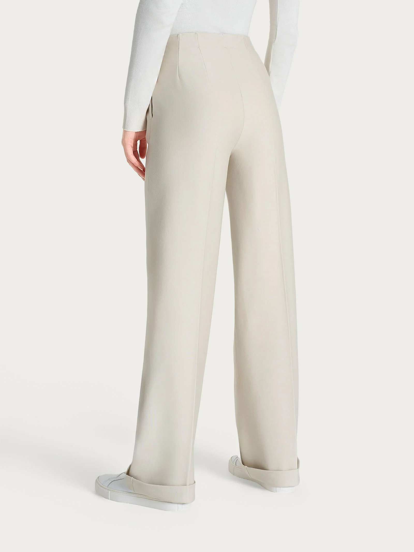 Pantalone ampio con tasche in Compact - Champignon - Image 4