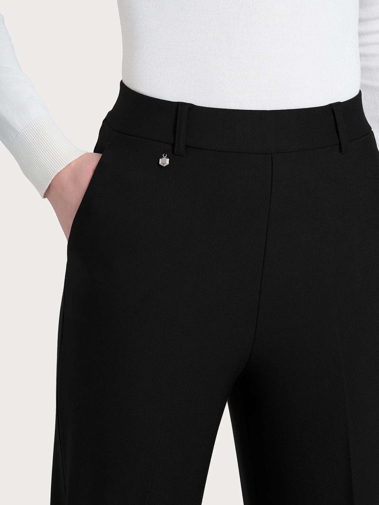 Pantalone ampio con tasche in Compact - Nero - Image 3