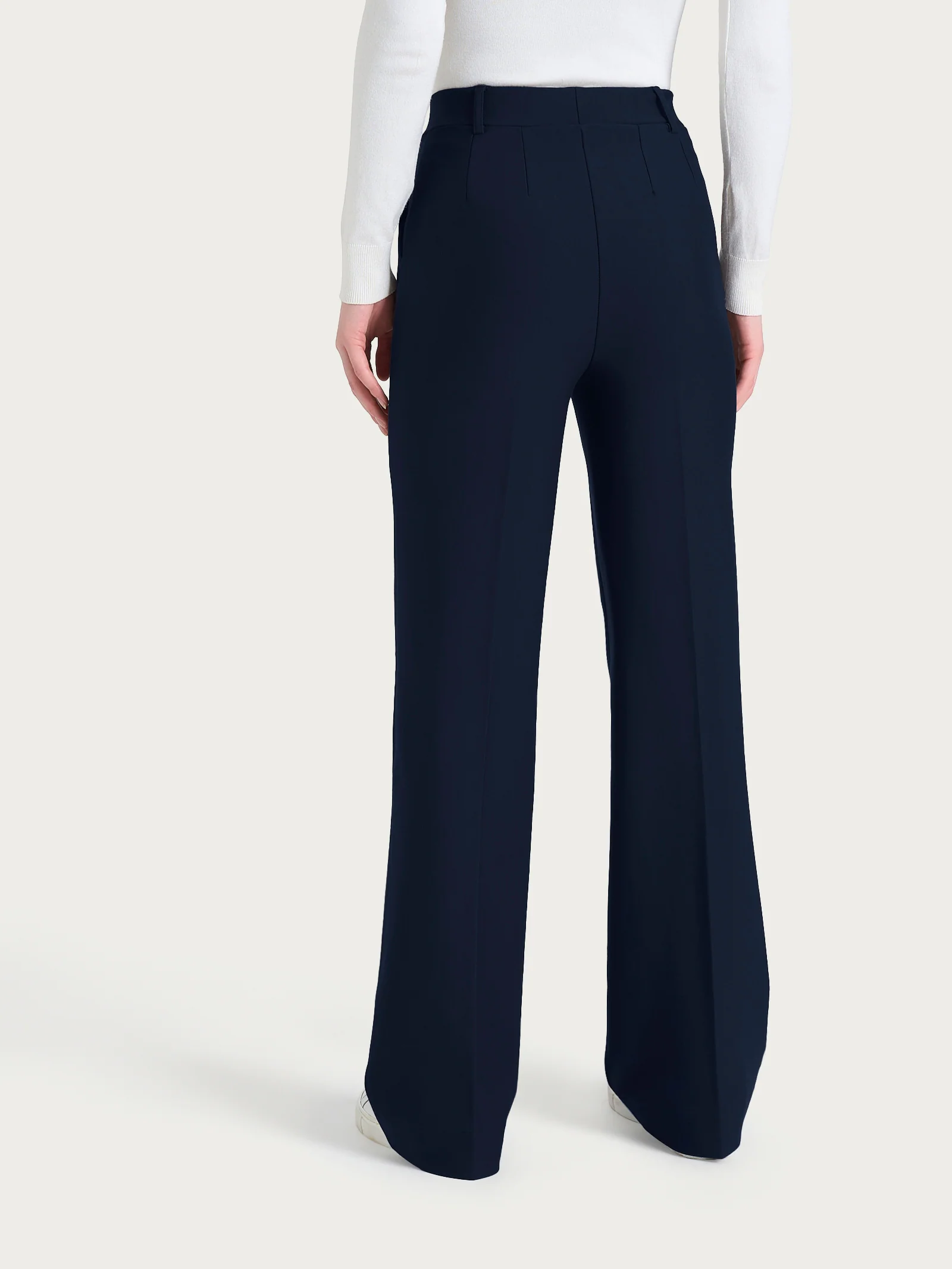 Pantalone ampio con tasche in Compact - Persia - Image 2