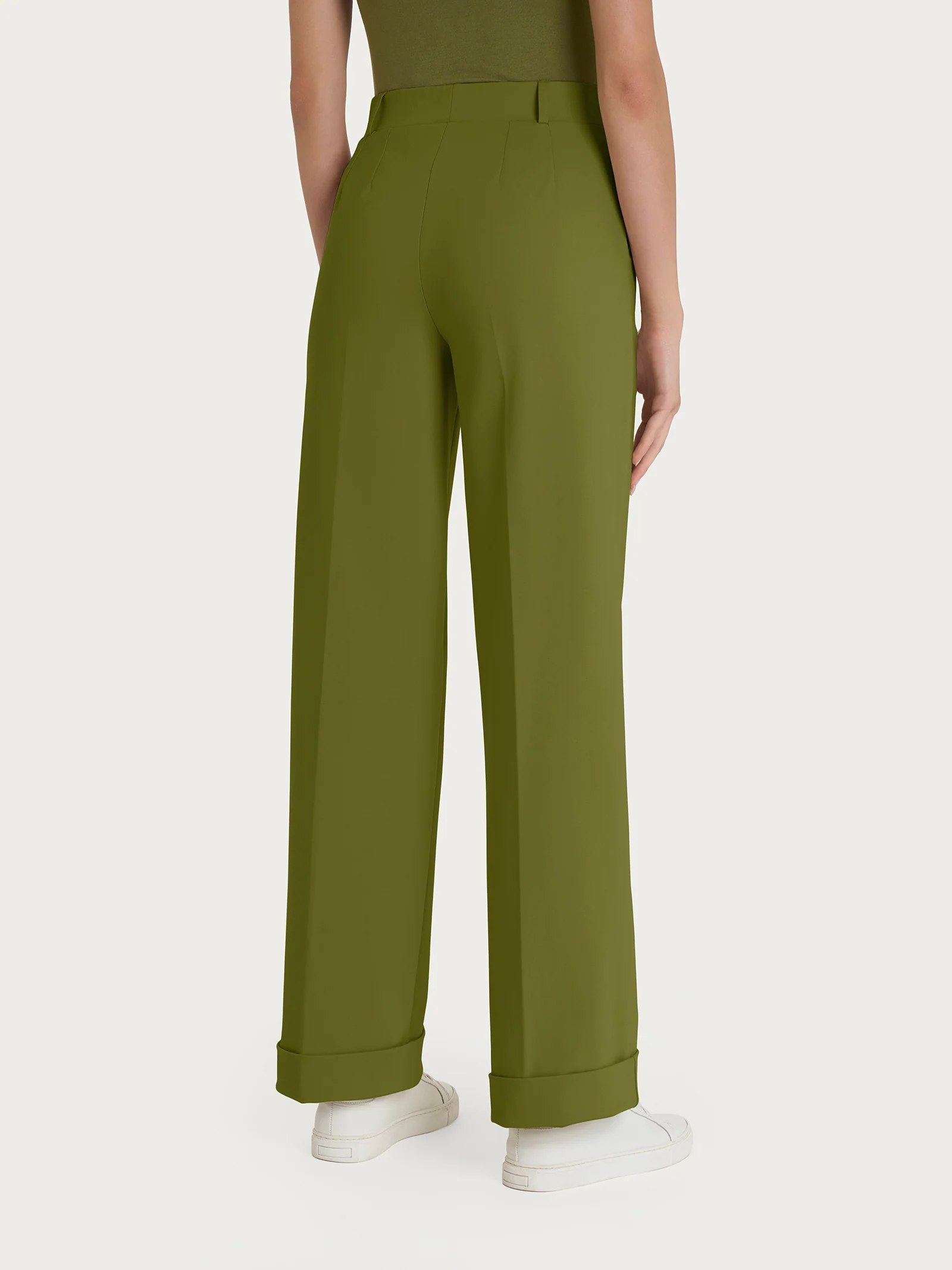 Pantalone ampio con tasche in Compact Light - Sphagnum - Image 2