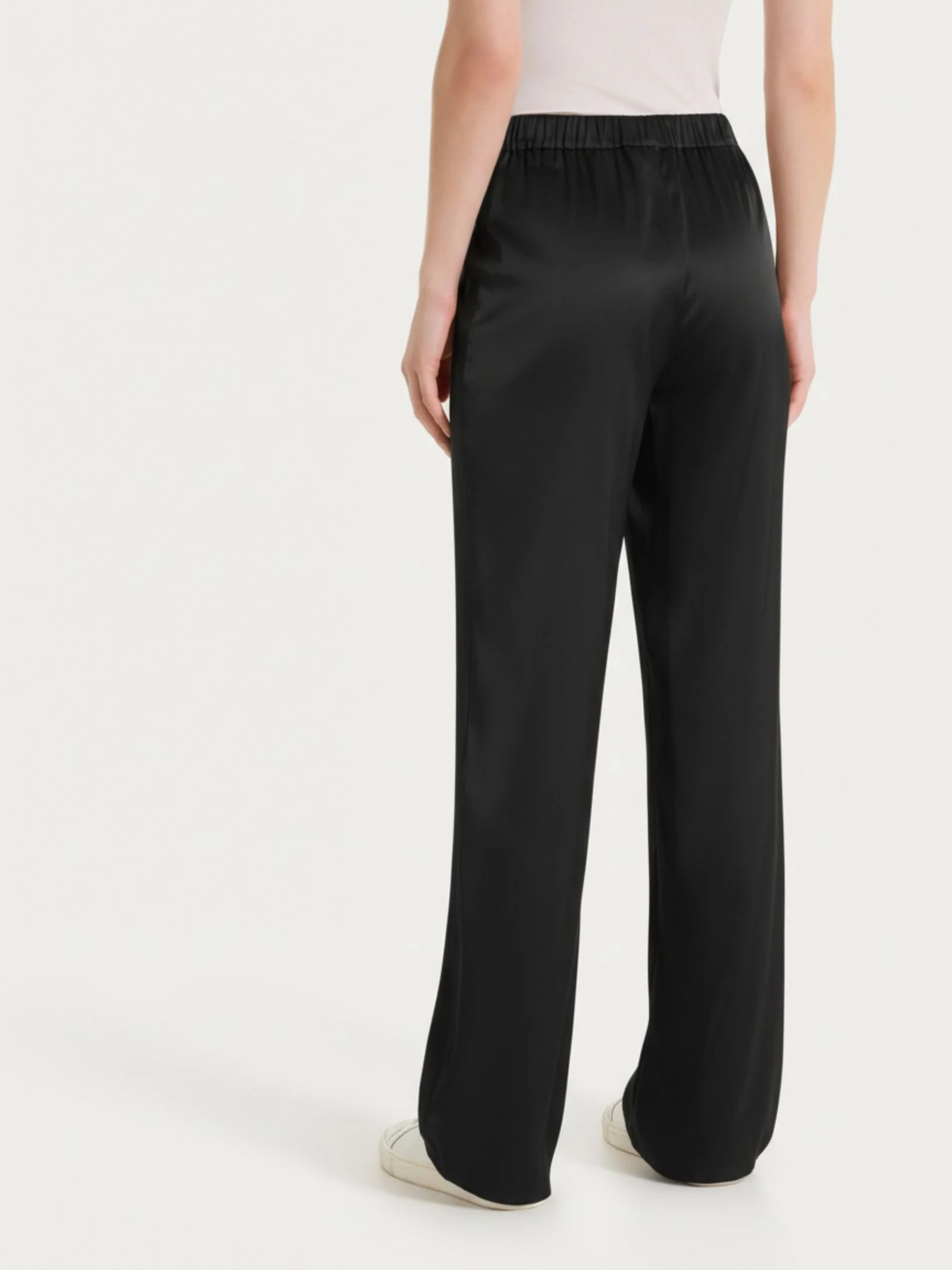 Pantalone ampio in Stretch Satin - Nero - Image 2