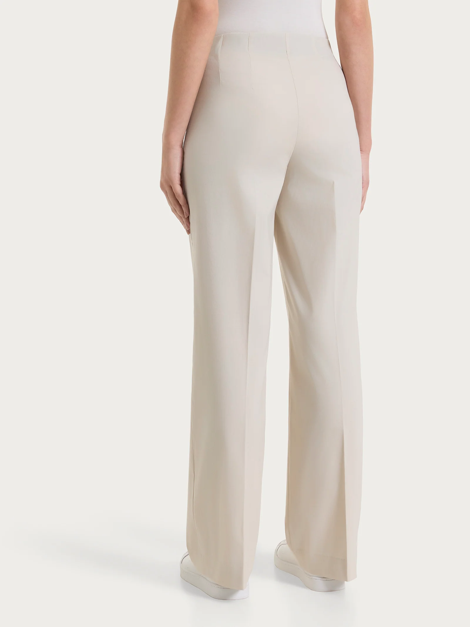 Pantalone ampio in Super Fresh - Champignon - Image 2