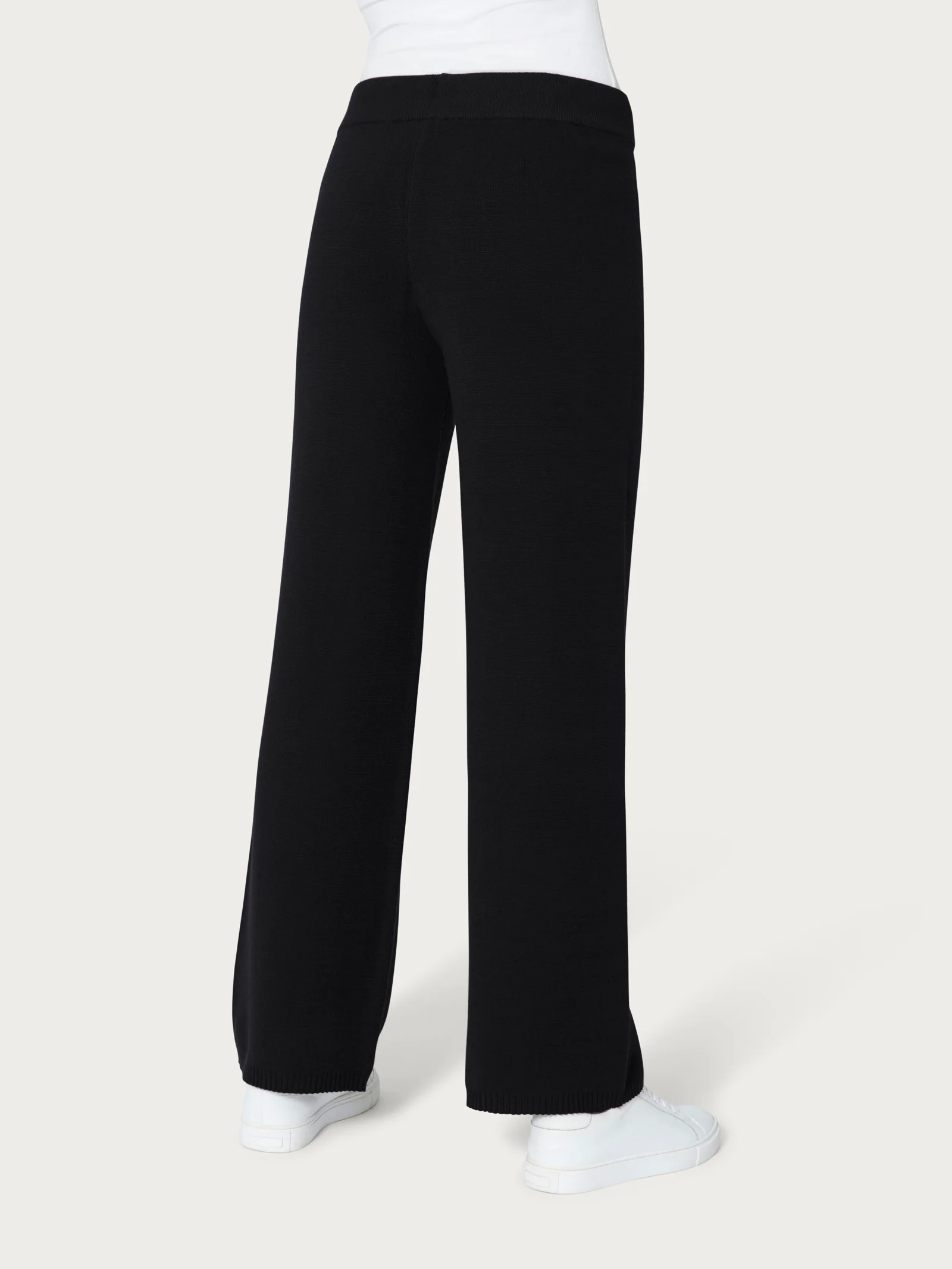 Pantalone ampio in Super Soft - Nero - Image 2