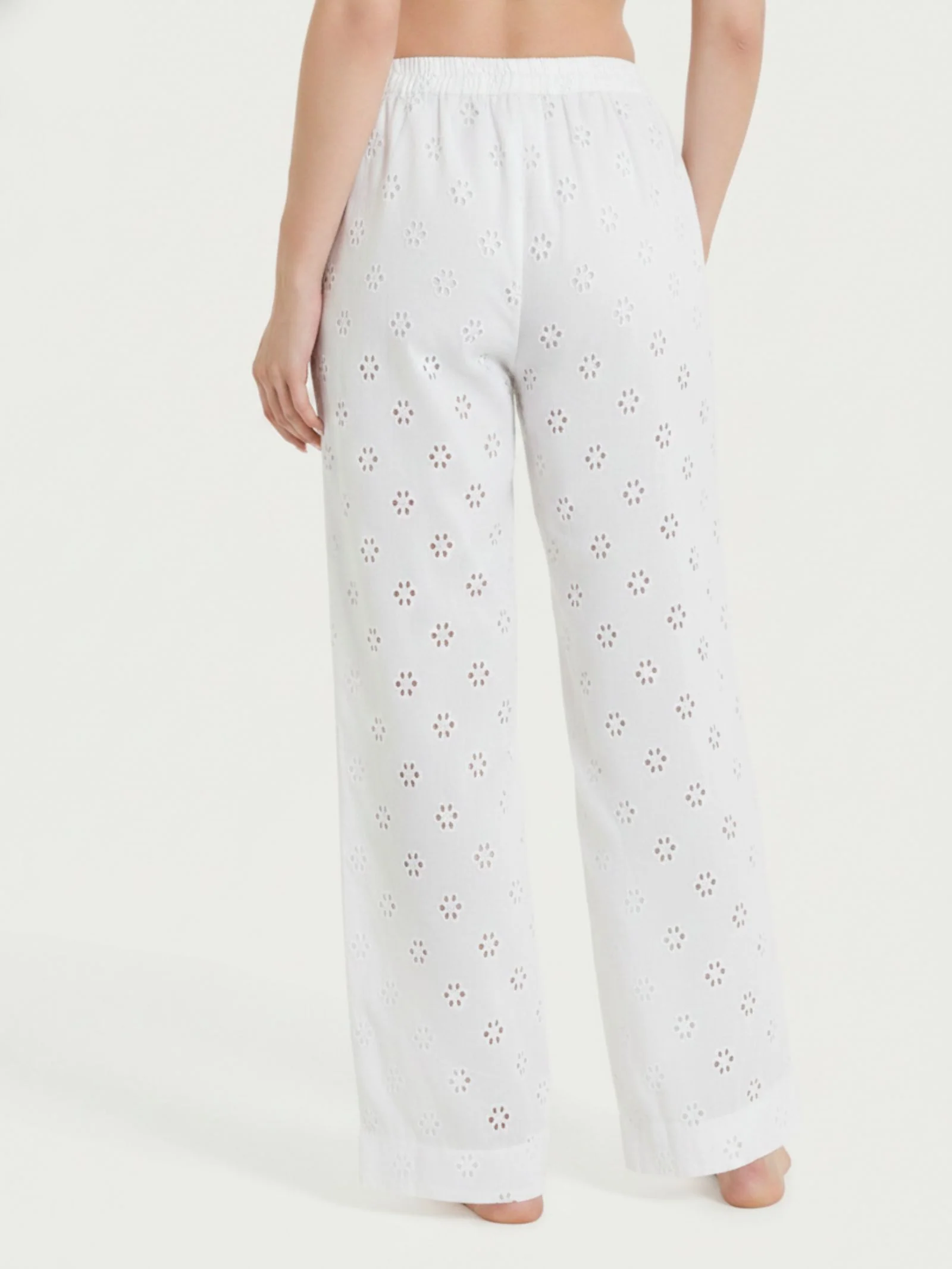 Pantalone ampio tinta unita in Sangallo - Bianco - Image 2