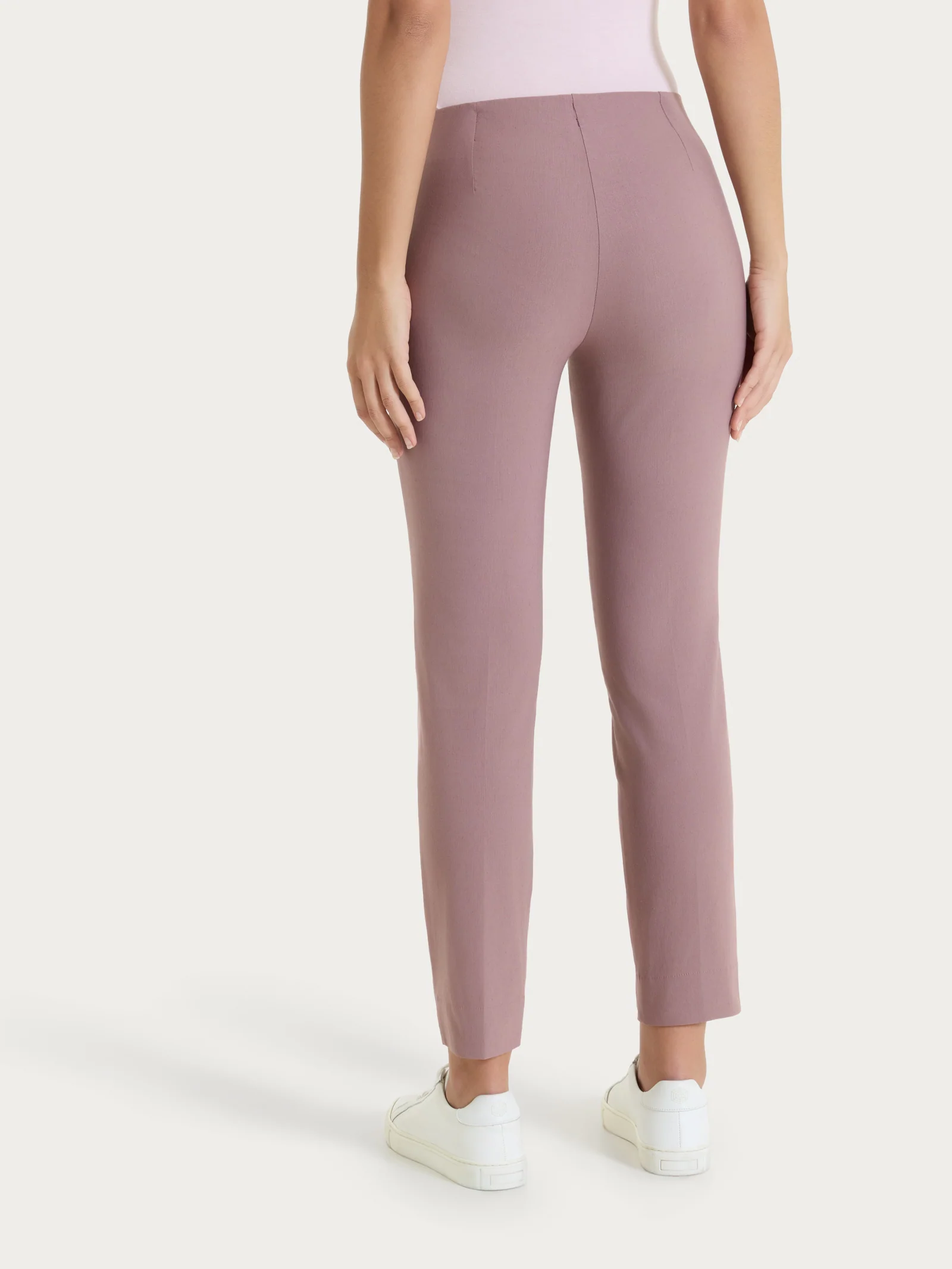 Pantalone capri con spacchetti in Linen Super Fresh - Twilight Mauve - Image 2