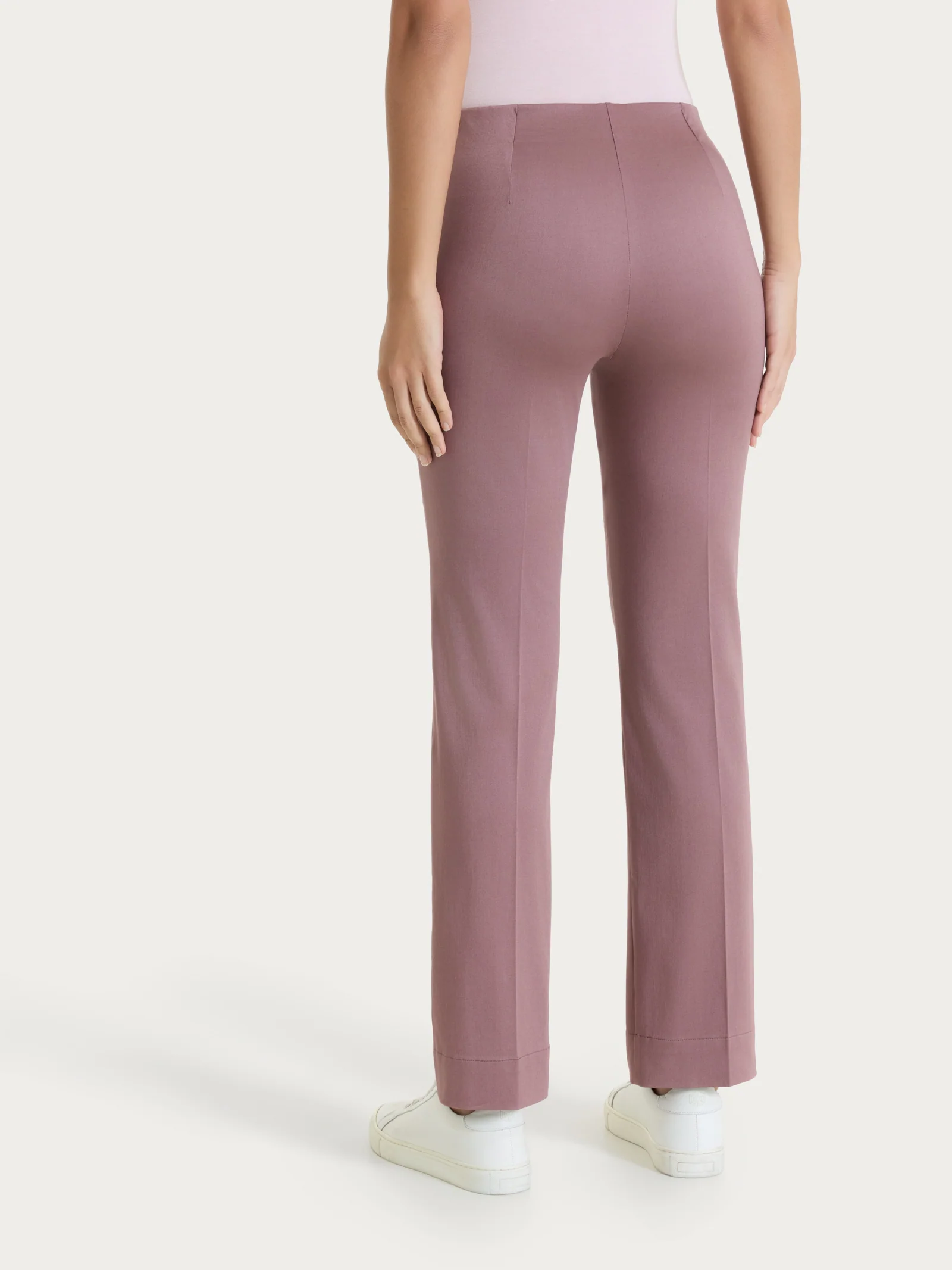Pantalone capri dritto in Satin Power - Twilight Mauve - Image 2