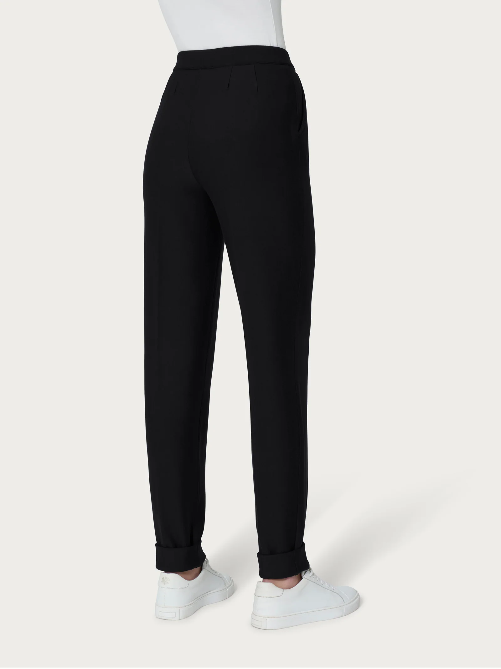 Pantalone chino con tasche in Eco Techno Fleece - Nero - Image 2