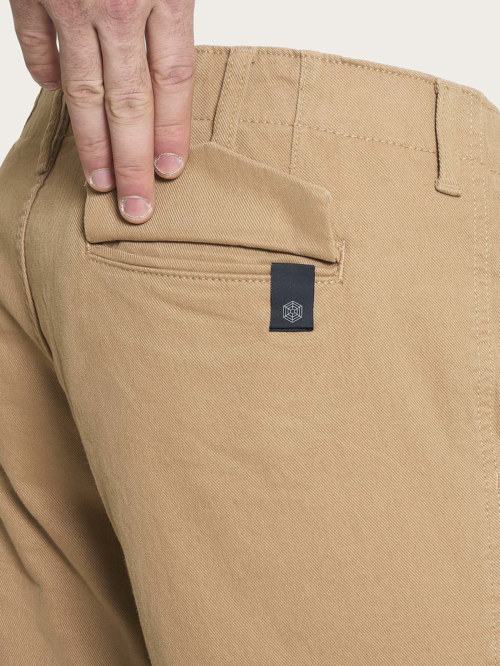 Pantalone chino in Raw Twill di Cotone - Tiger's Eye - Image 3