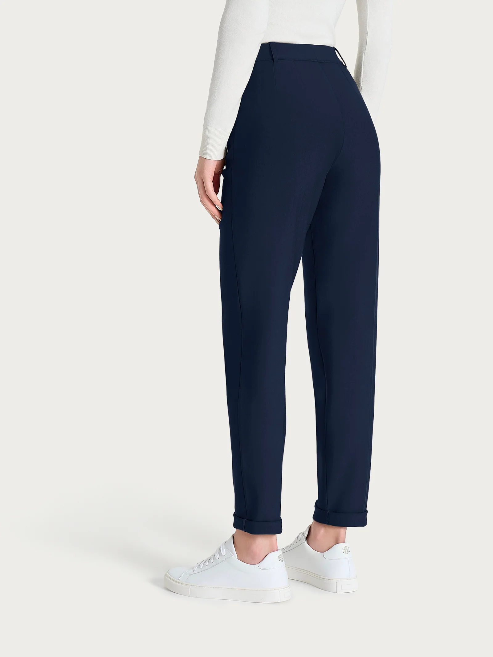 Pantalone chino slim con tasche e risvolto in Compact - Persia - Image 6