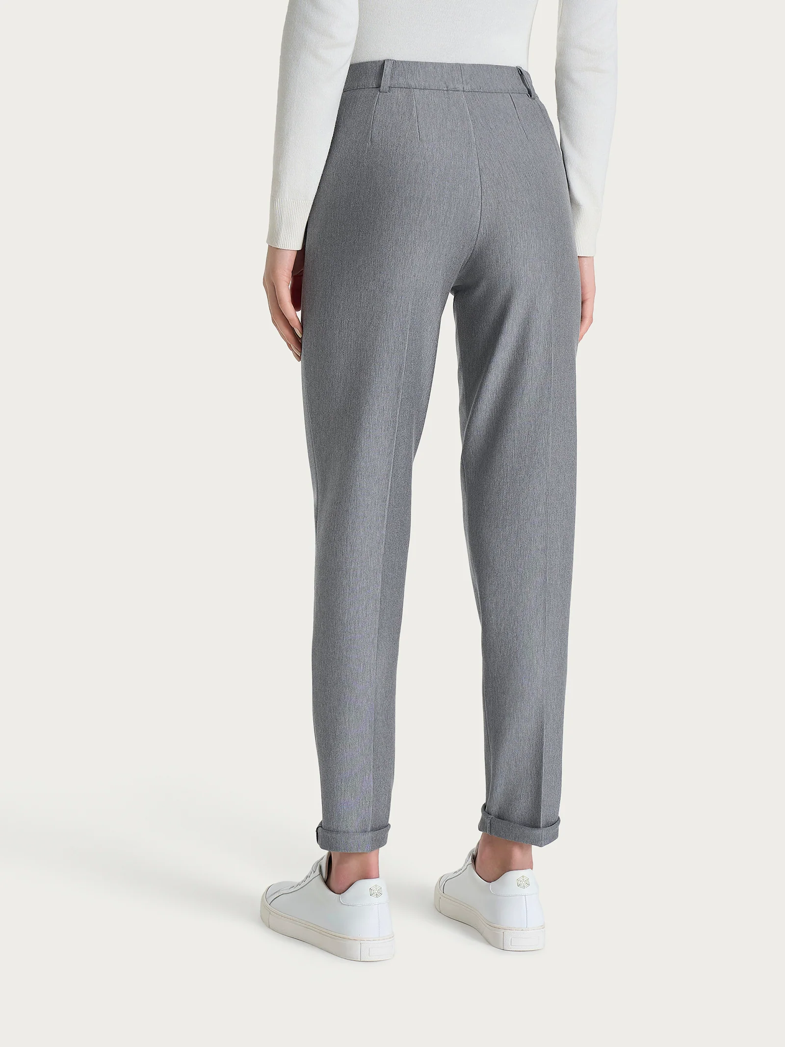 Pantalone chino slim con tasche e risvolto in Compact - Grigio Mel. - Image 6