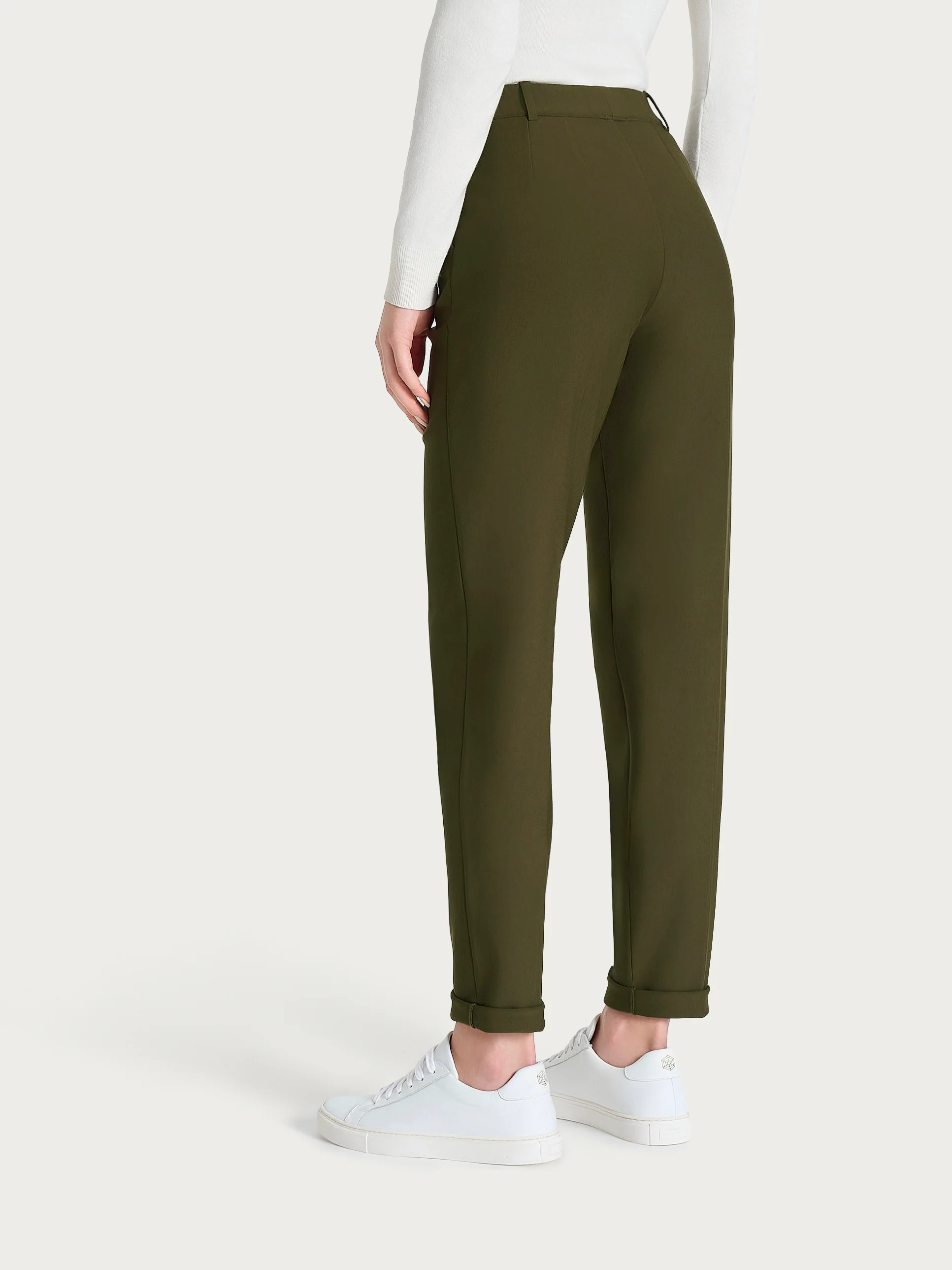 Pantalone chino slim con tasche e risvolto in Compact - Dark Olive - Image 6