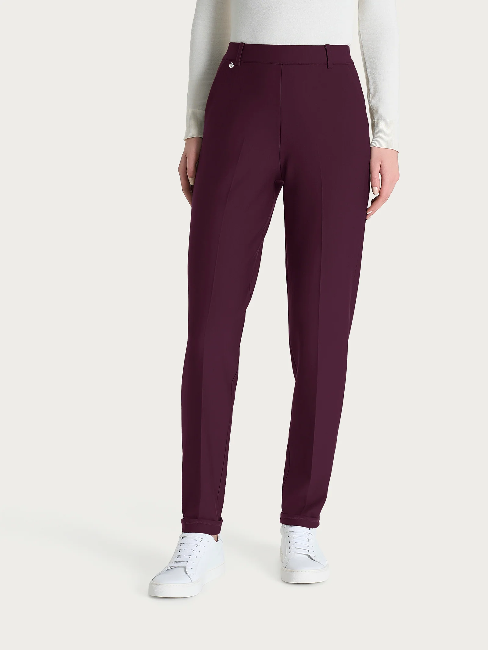 Pantalone chino slim con tasche e risvolto in Compact - Fig - Image 2