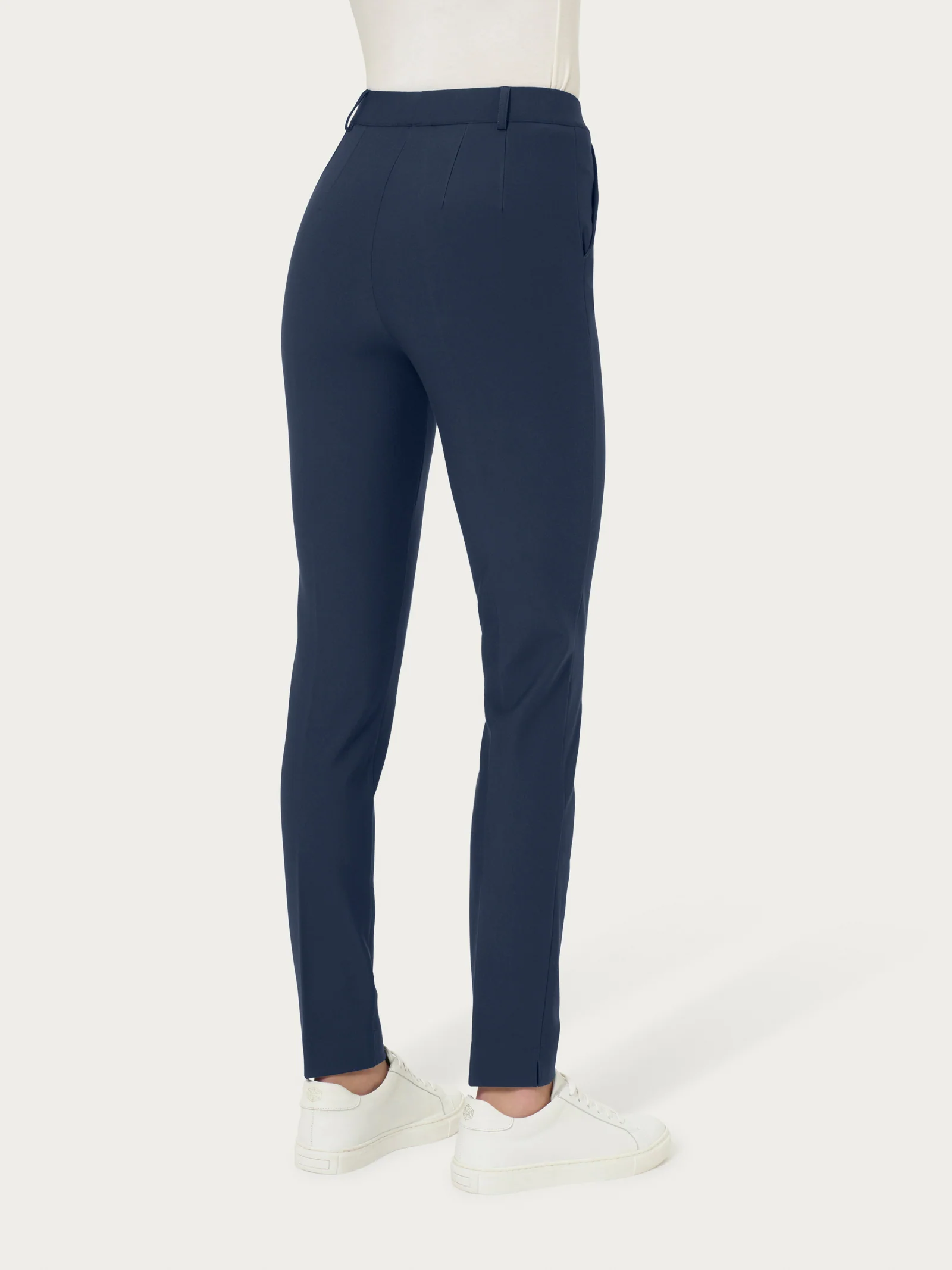 Pantalone chino slim con tasche in Compact - Persia - Image 2