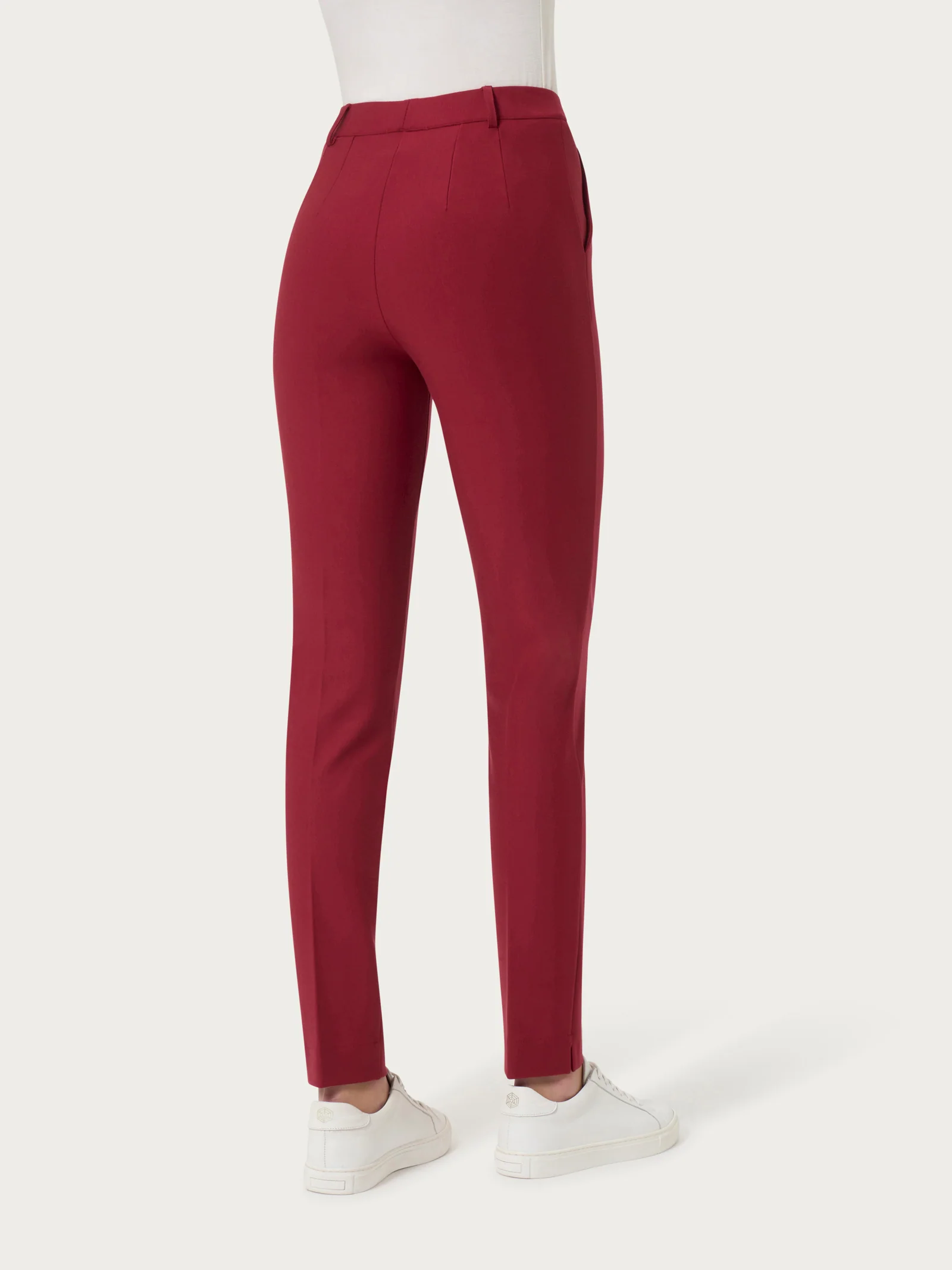 Pantalone chino slim con tasche in Compact - Tibetan Red - Image 2