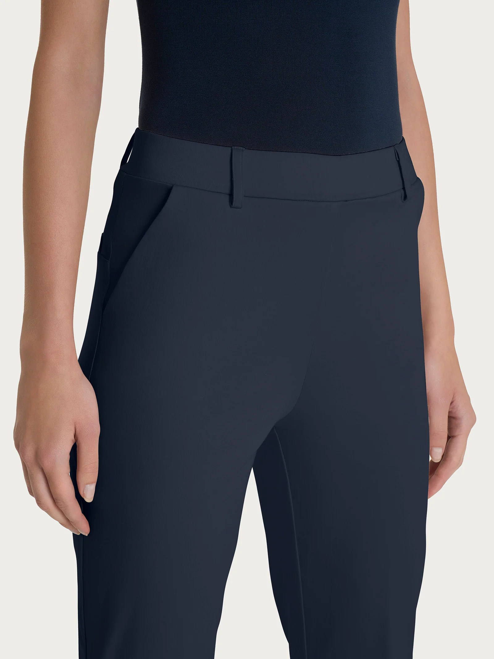 Pantalone chino slim con tasche in Satin Power - Bleu - Image 3