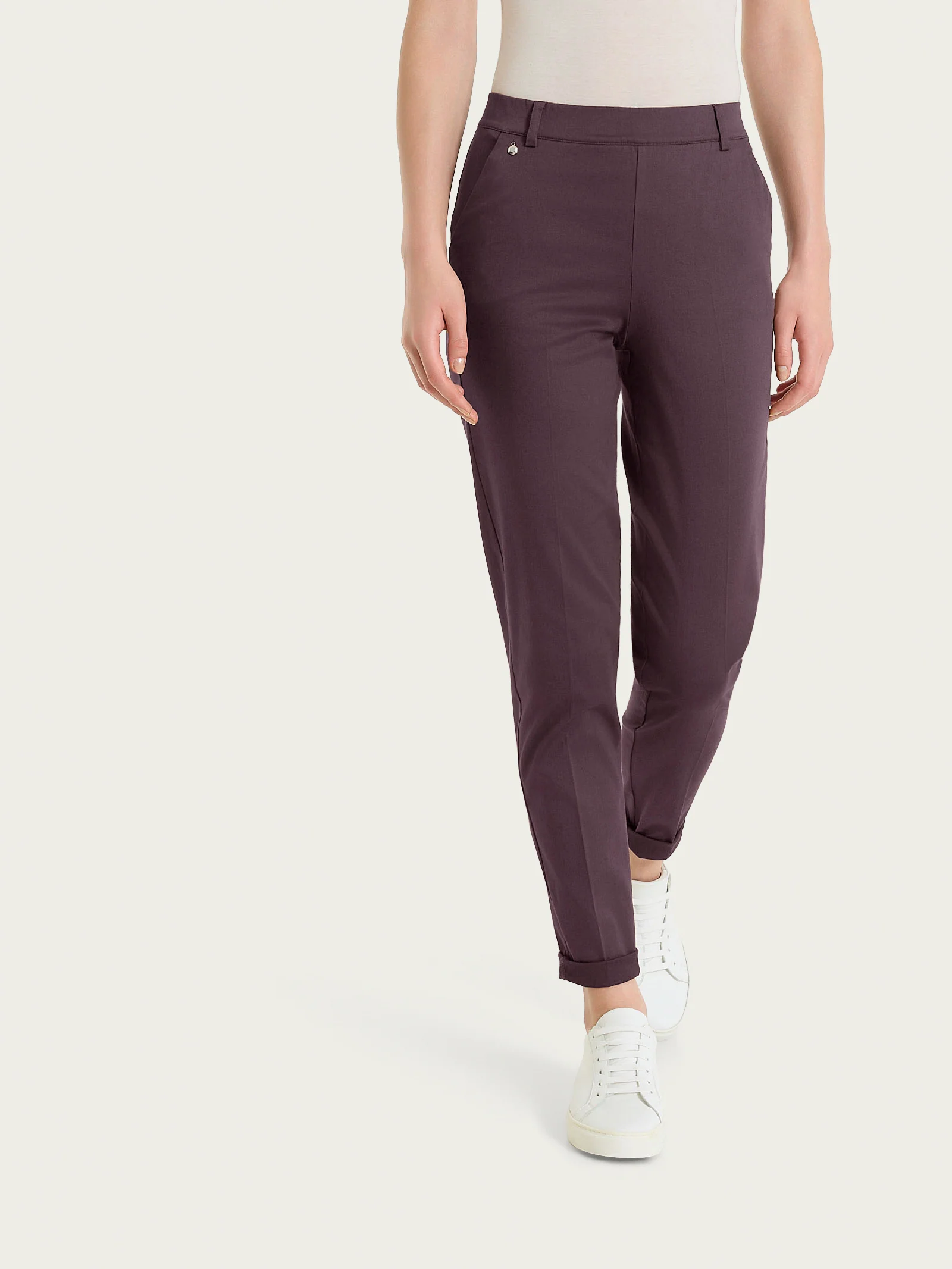 Pantalone chino slim con tasche in Satin Power - Raisin - Image 2