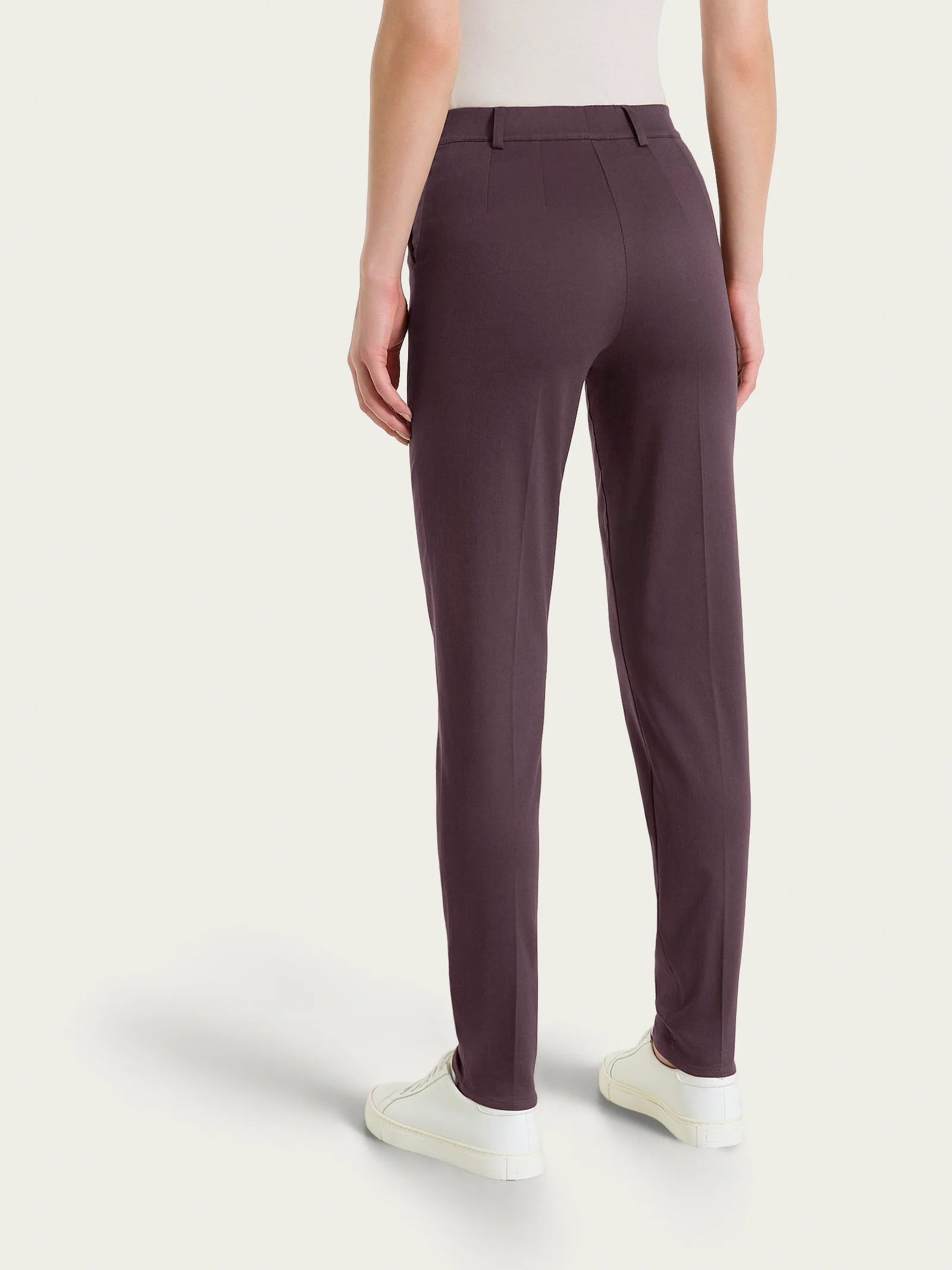 Pantalone chino slim con tasche in Satin Power - Raisin - Image 3