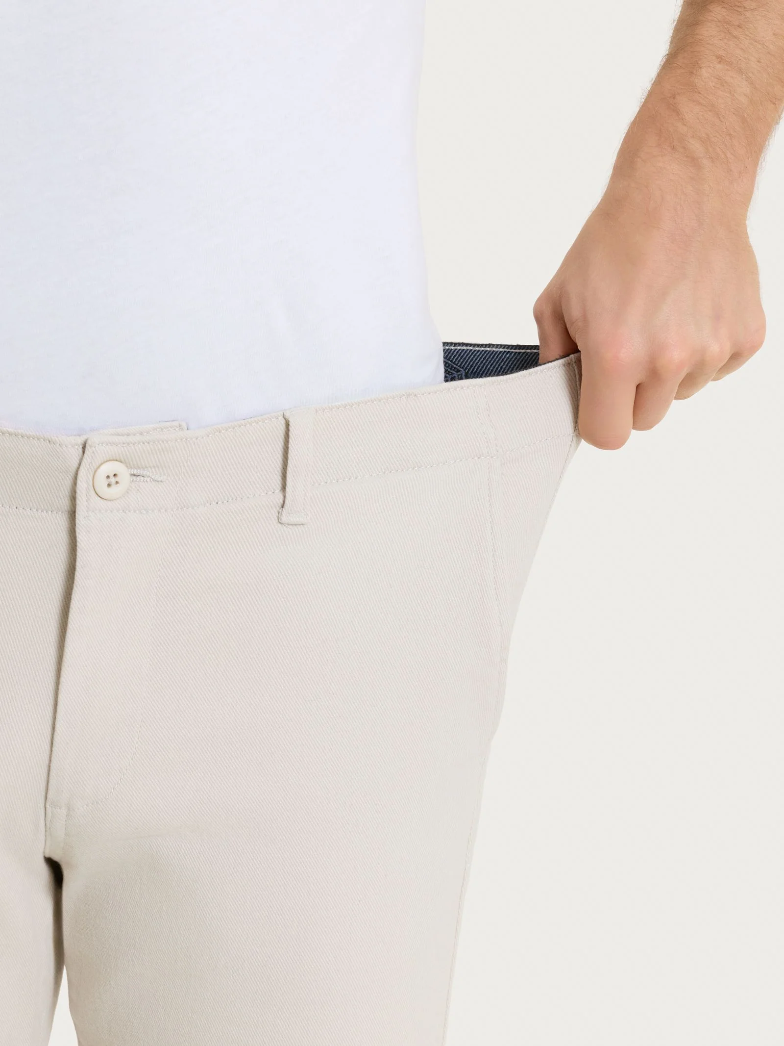 Pantalone con tasche america in Raw Twill di Cotone - Champignon - Image 3