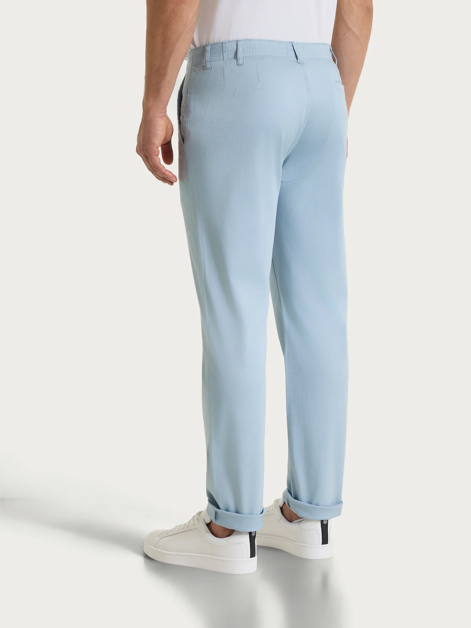 Pantalone con tasche america in Satin Power - Dusty Blue - Image 2