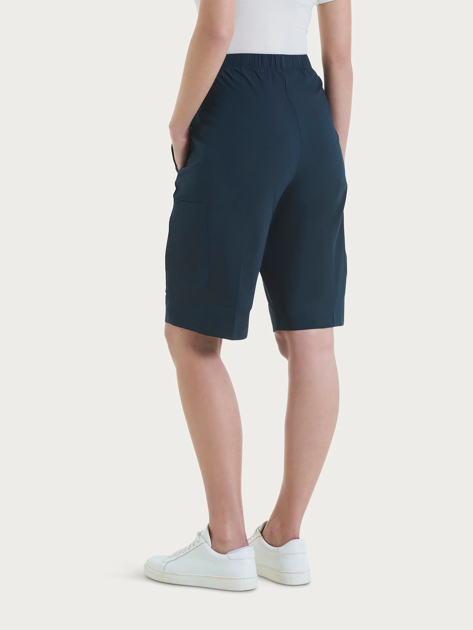 Pantalone corto Cargo in Super Fresh - Bleu - Image 2