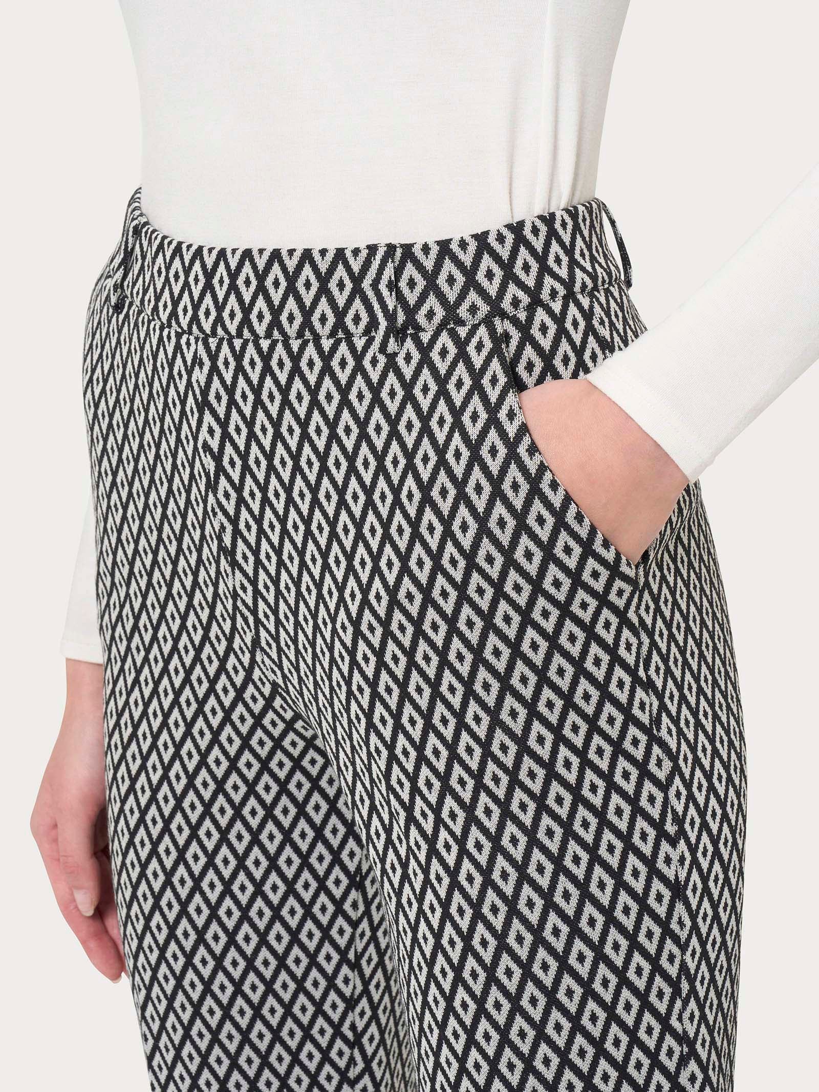 Pantalone dritto a rombi con tasche in Eco Jacquard - Fant.Nero - Image 3
