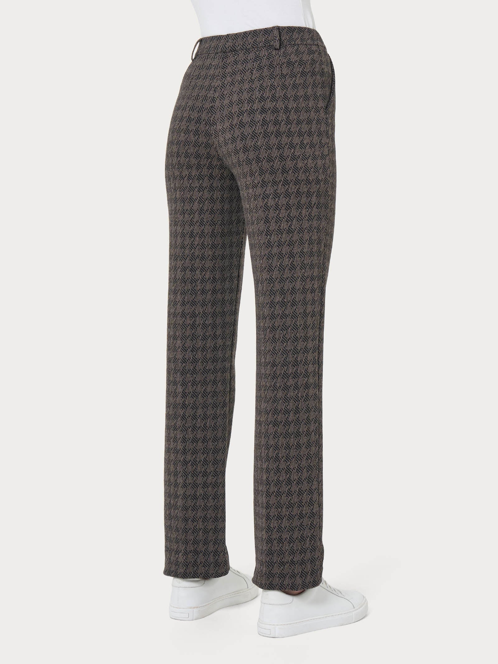 Pantalone dritto con tasche e pied de poule in Eco Jacquard - Fant. Pine Bark - Image 2