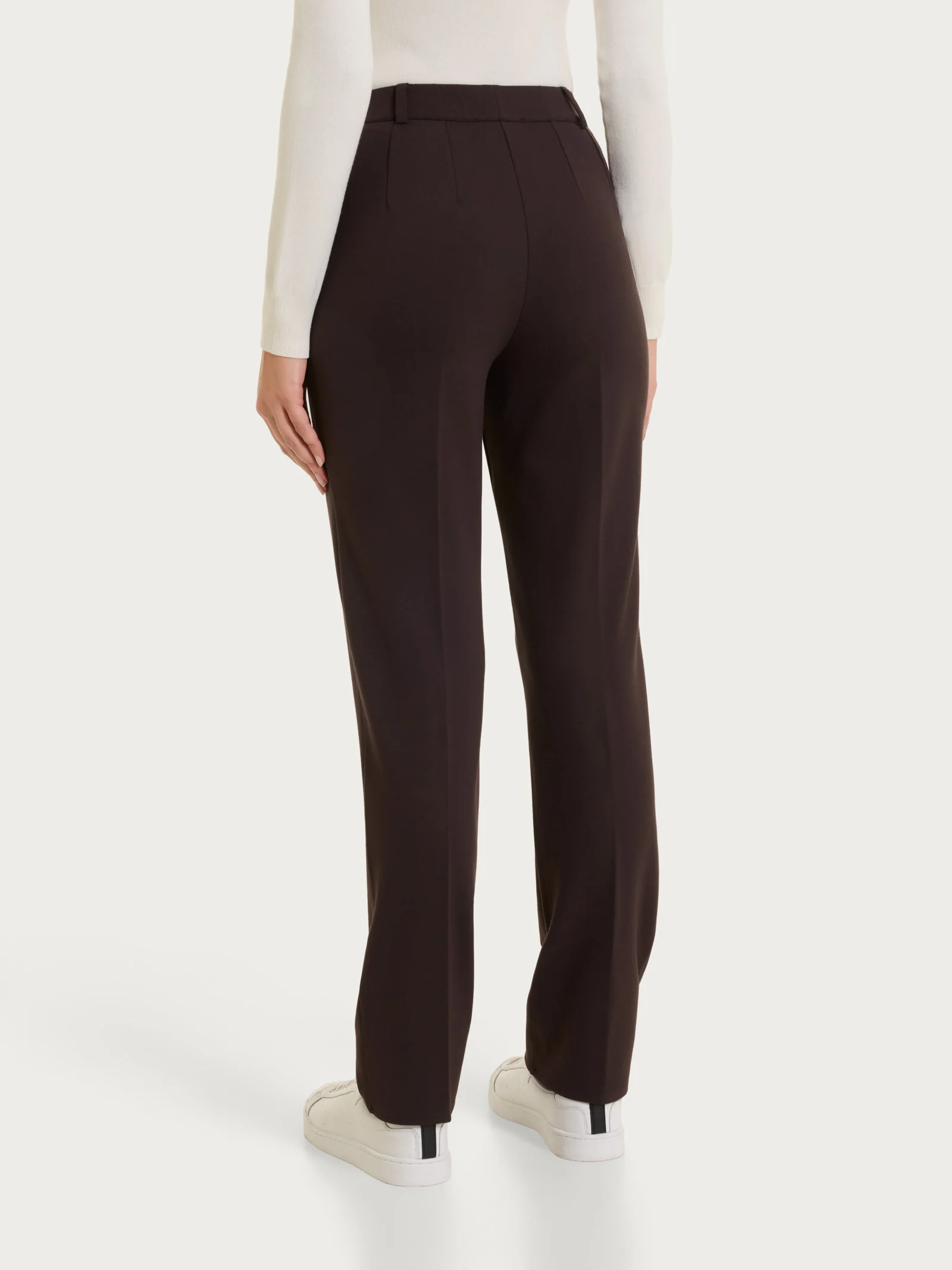 Pantalone dritto con tasche in Cashmere Compact - Chocolate Torte - Image 4