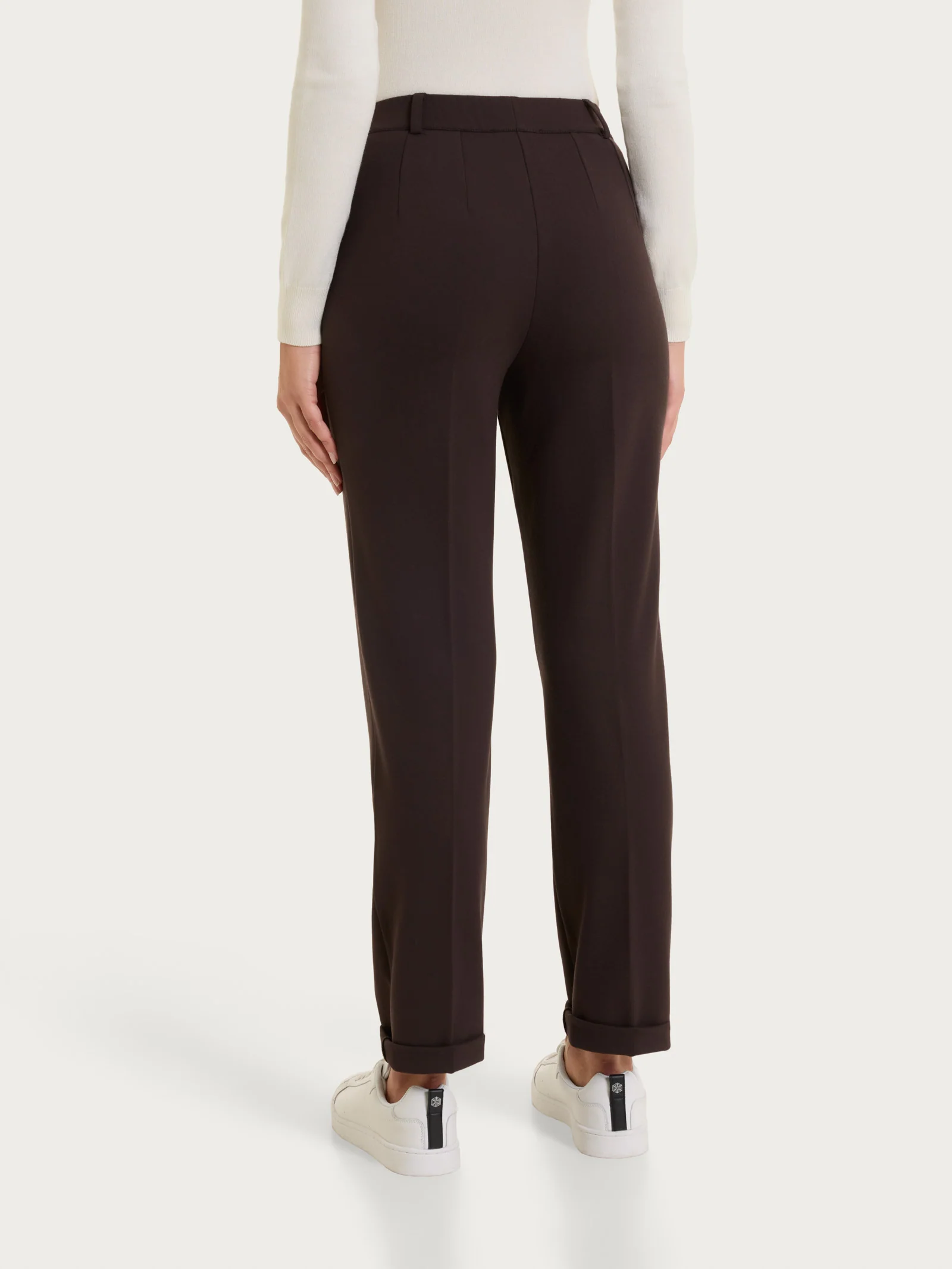 Pantalone dritto con tasche in Cashmere Compact - Chocolate Torte - Image 6