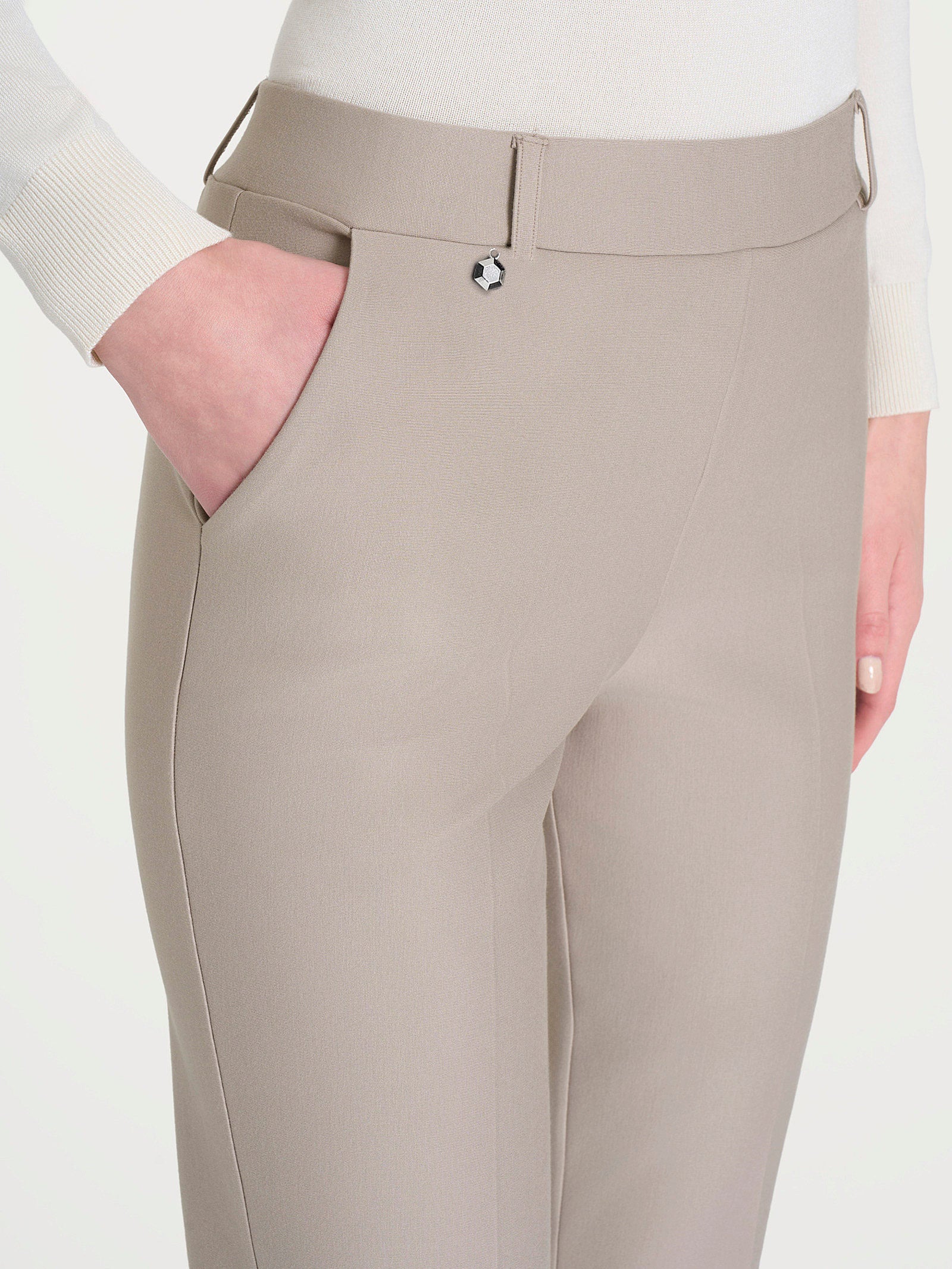 Pantalone dritto con tasche in Compact - String - Image 3