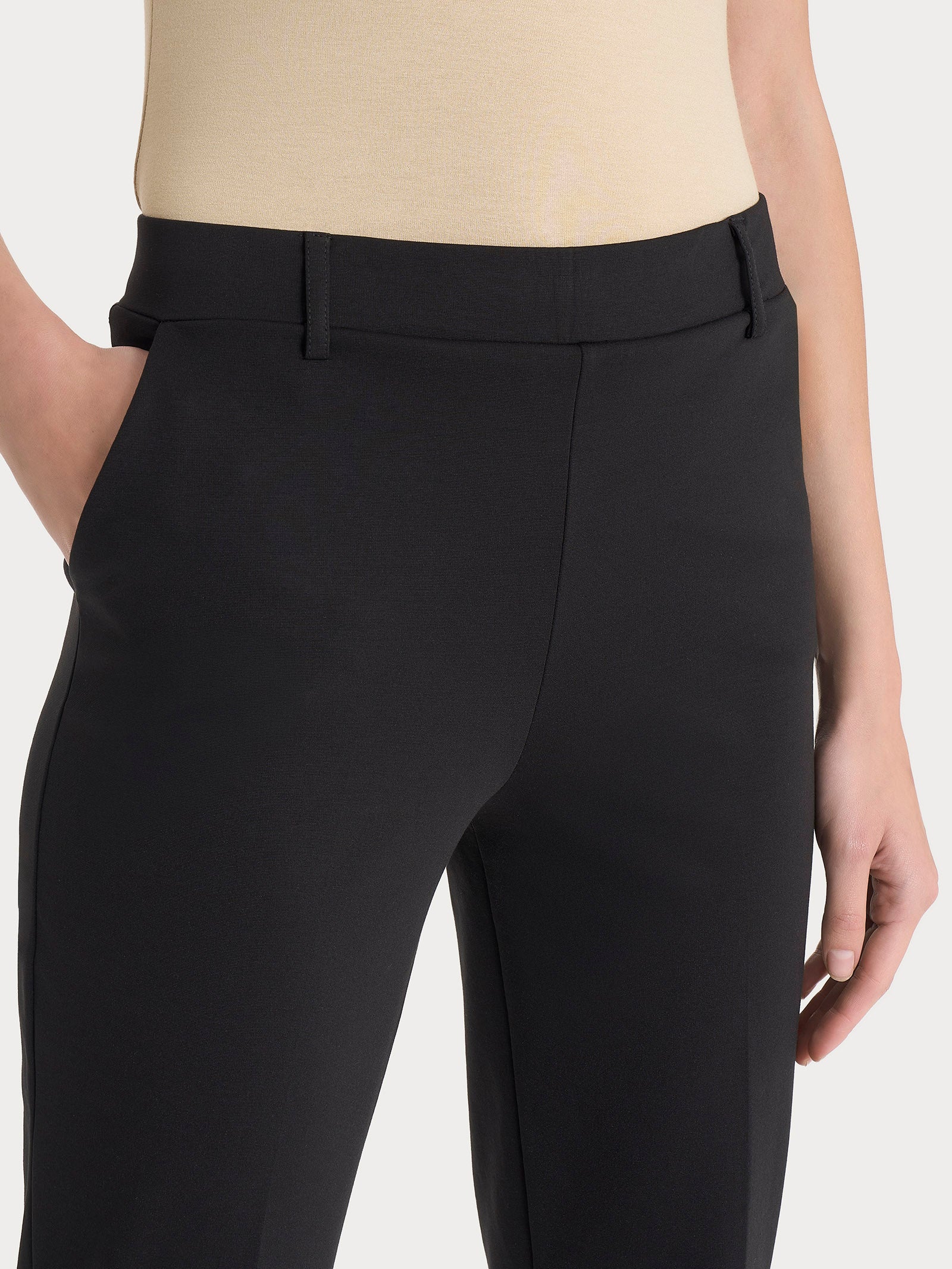 Pantalone dritto con tasche in Compact Light - Nero - Image 4