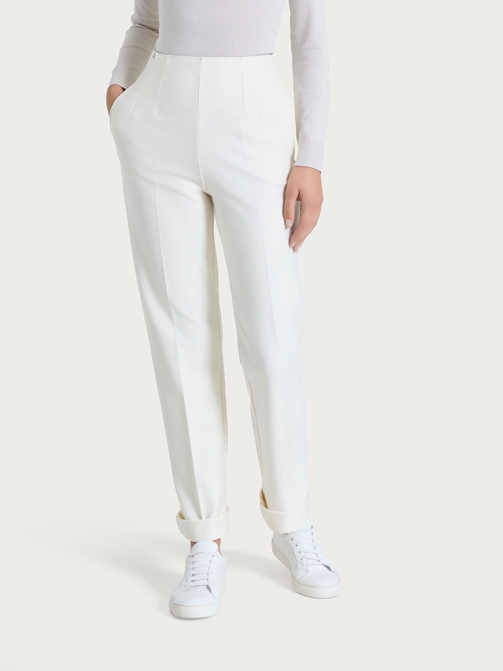 Pantalone dritto con tasche in tessuto Compact - Avorio - Image 2