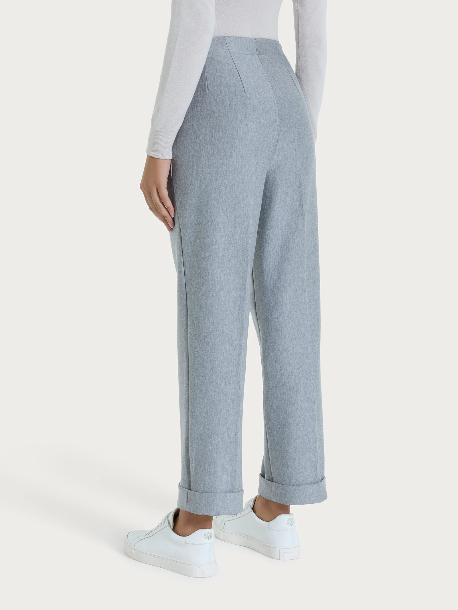 Pantalone dritto con tasche in tessuto Compact - Grigio Mel. - Image 4