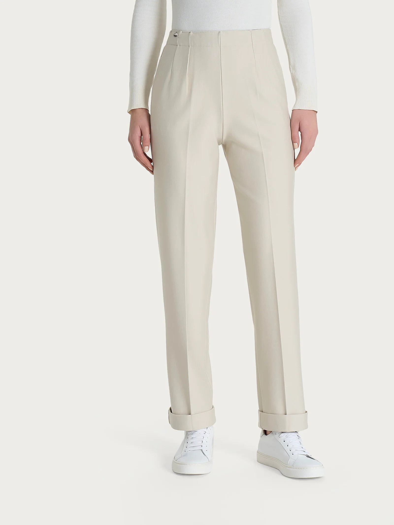 Pantalone dritto con tasche in tessuto Compact - Champignon - Image 2