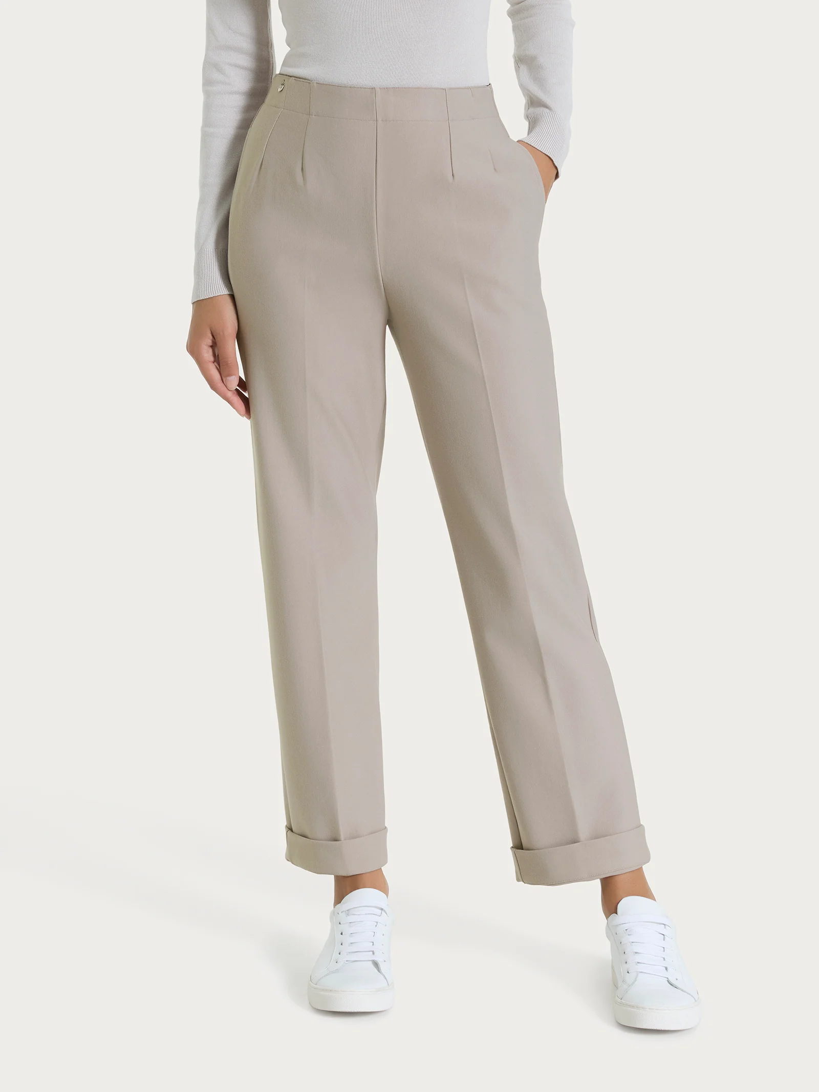 Pantalone dritto con tasche in tessuto Compact - String - Image 2