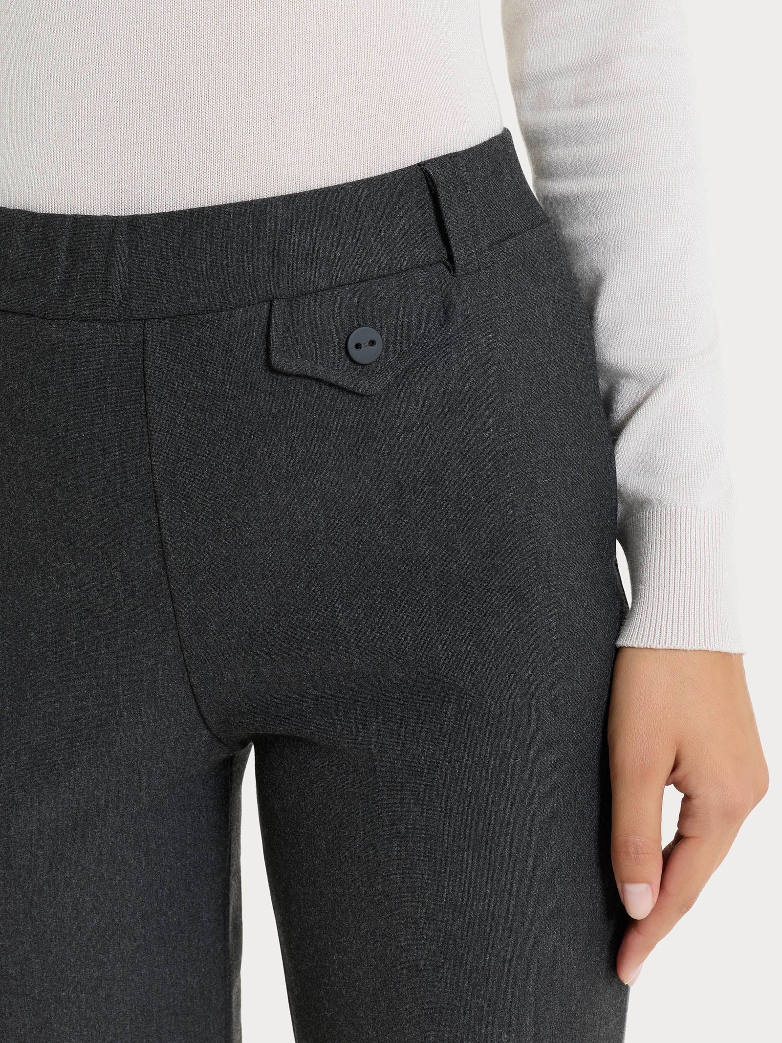 Pantalone dritto con taschino in Compact - Oscuro Mel. - Image 4