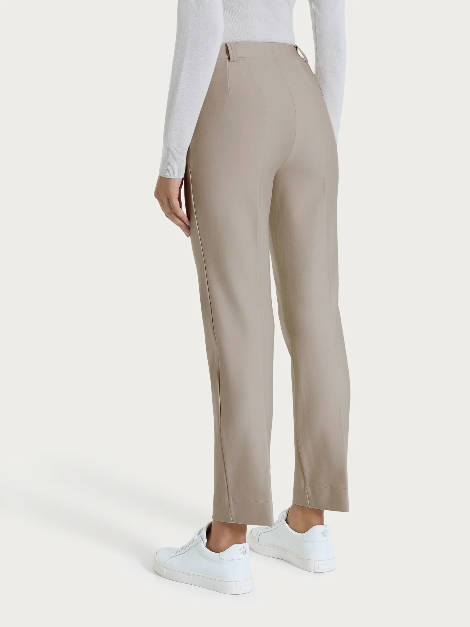 Pantalone dritto con taschino in Compact - String - Image 2