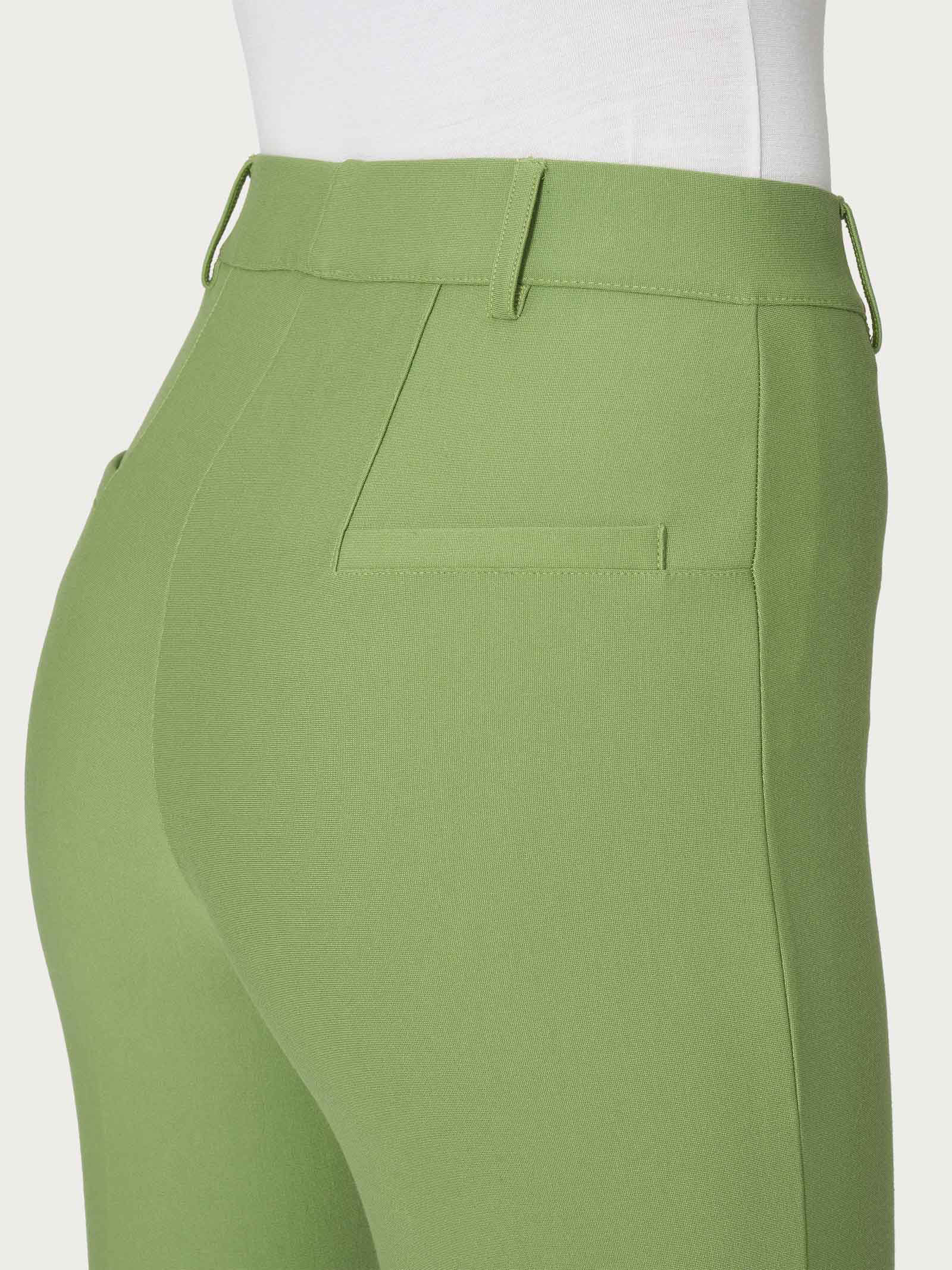 Pantalone flare alla caviglia in Compact - Piquant Green - Image 3