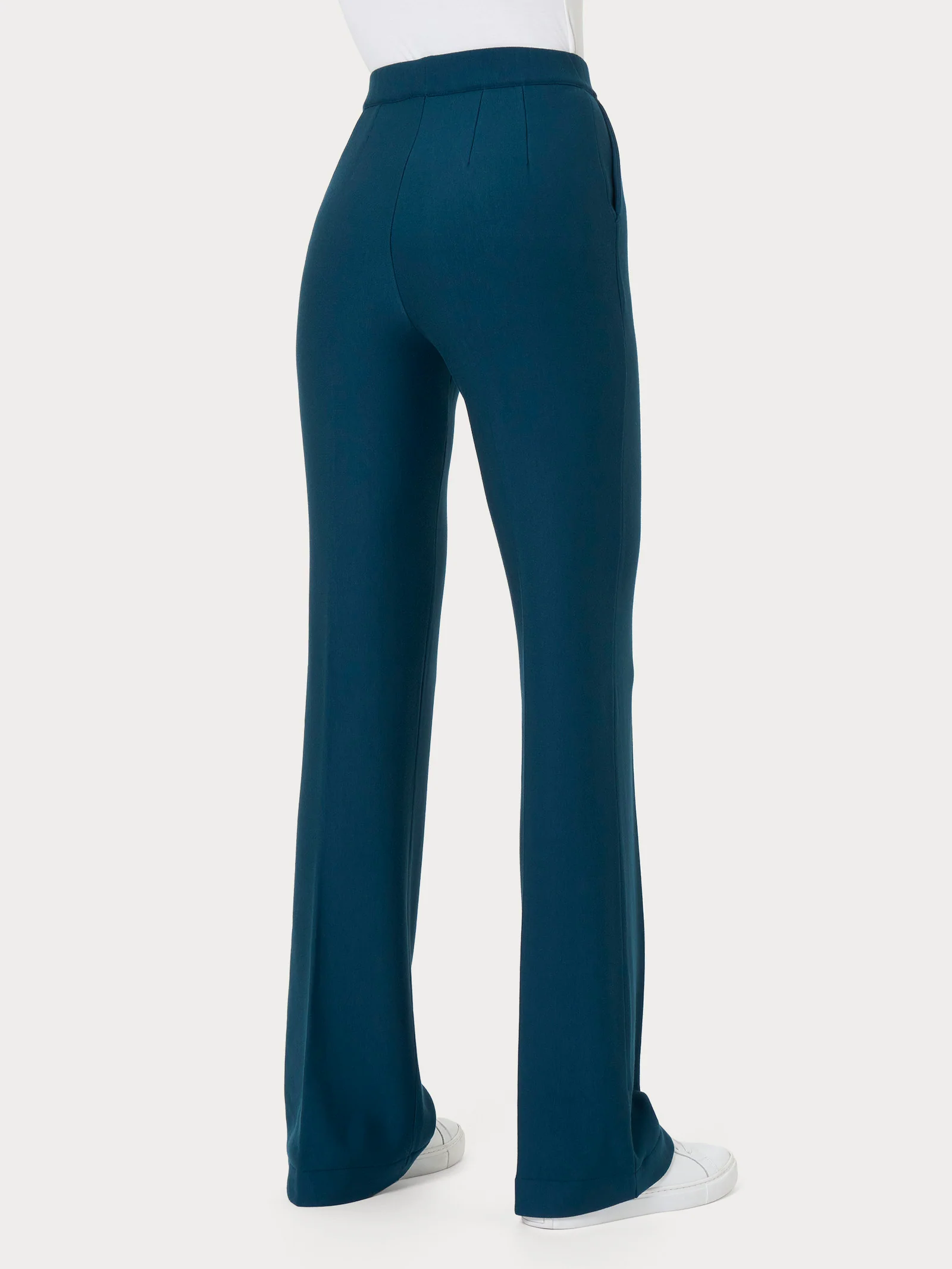 Pantalone flare con tasche in Eco Techno Fleece - Reflecting Pond - Image 2
