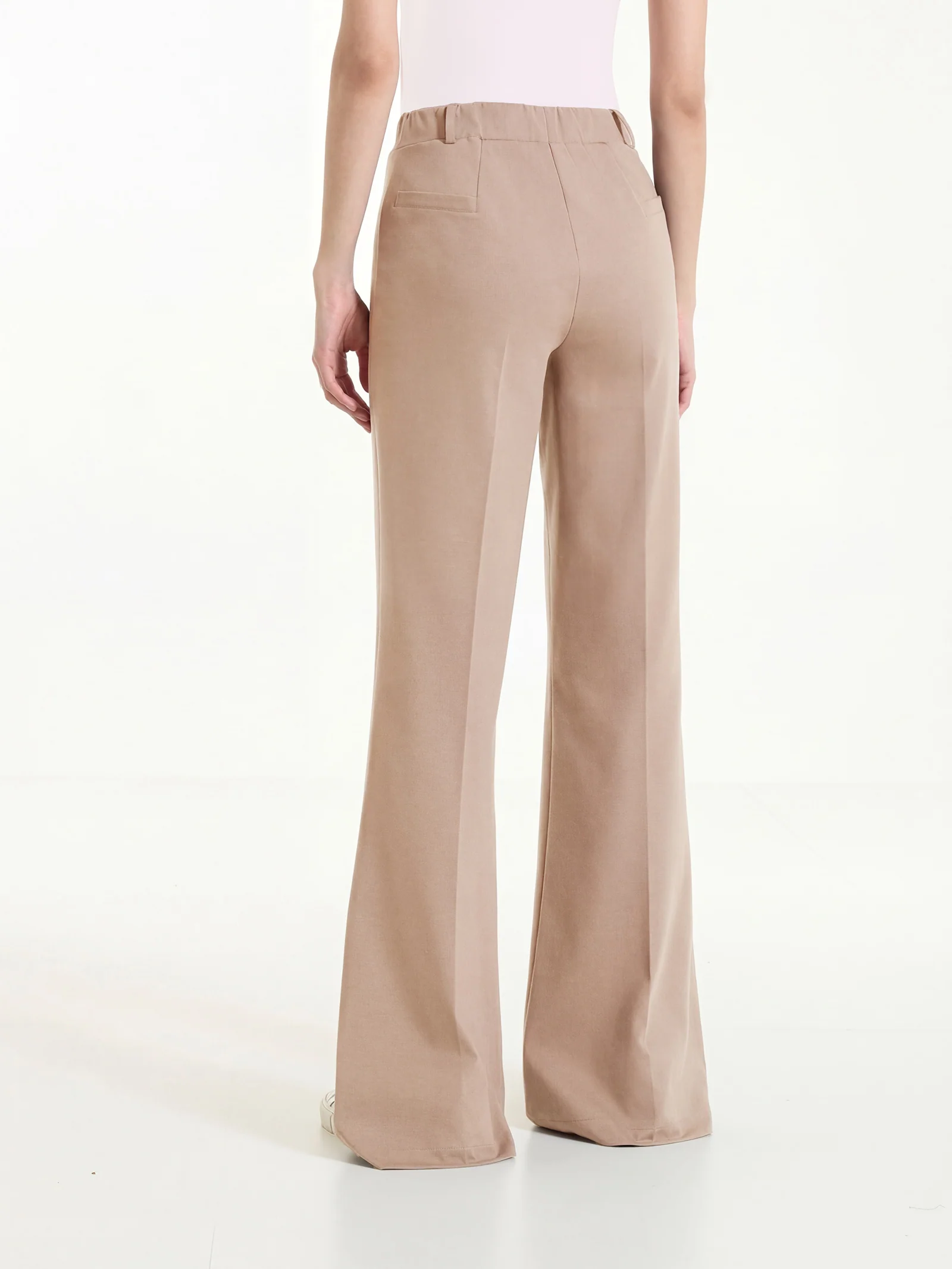 Pantalone flare in Compact Light - Warm Taupe - Image 2