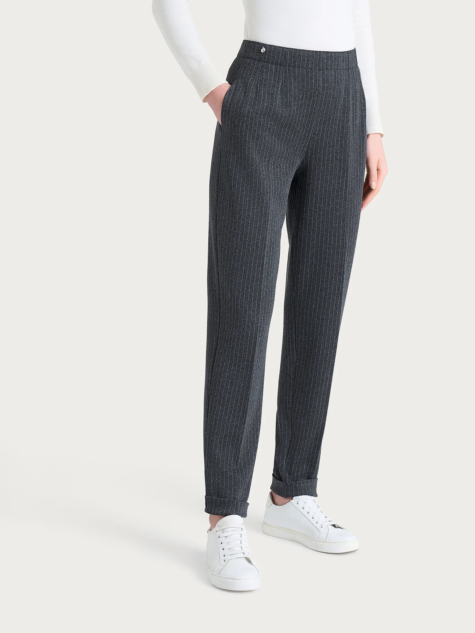 Pantalone gessato a sigaretta con spacchetti in Eco Jacquard - Fant.Oscuro Mel - Image 2