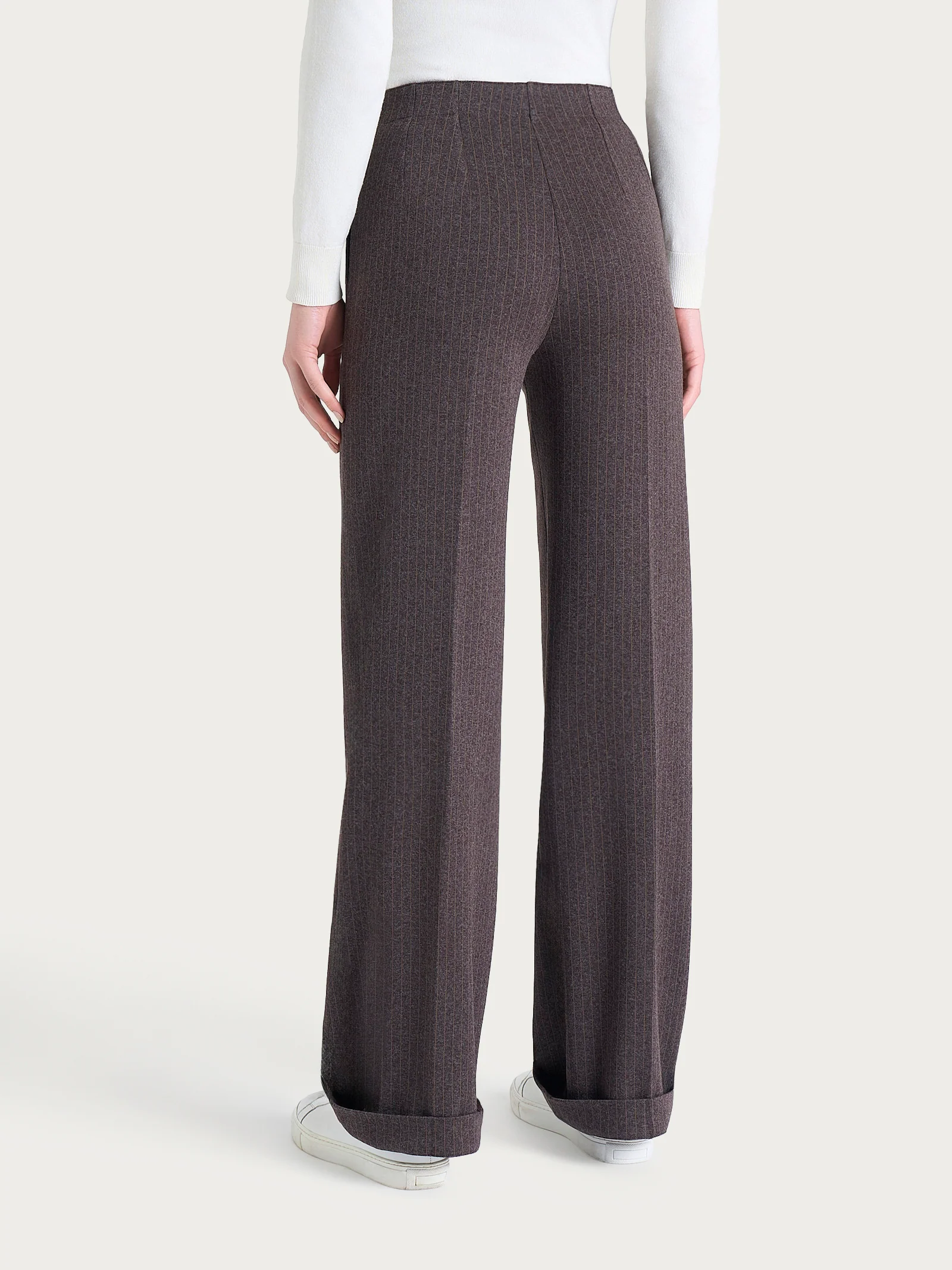 Pantalone gessato ampio con tasche in Eco Jacquard - Fant. Chocolate Torte Mel. - Image 4