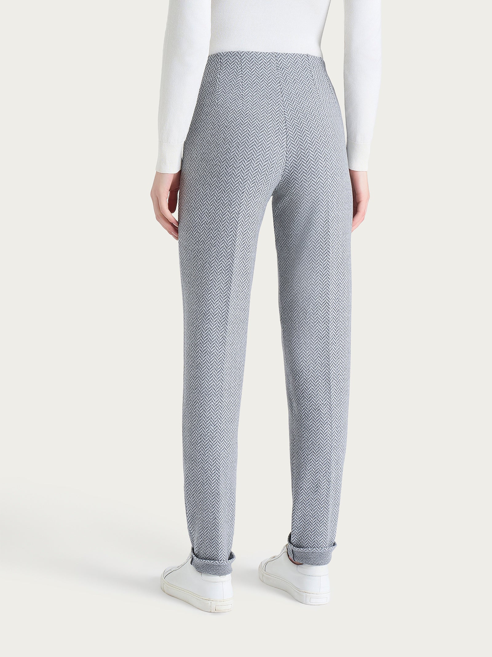 Pantalone in fantasia a sigaretta con spacchetti in Eco Jacquard - Fant.Grigio Mel. - Image 5