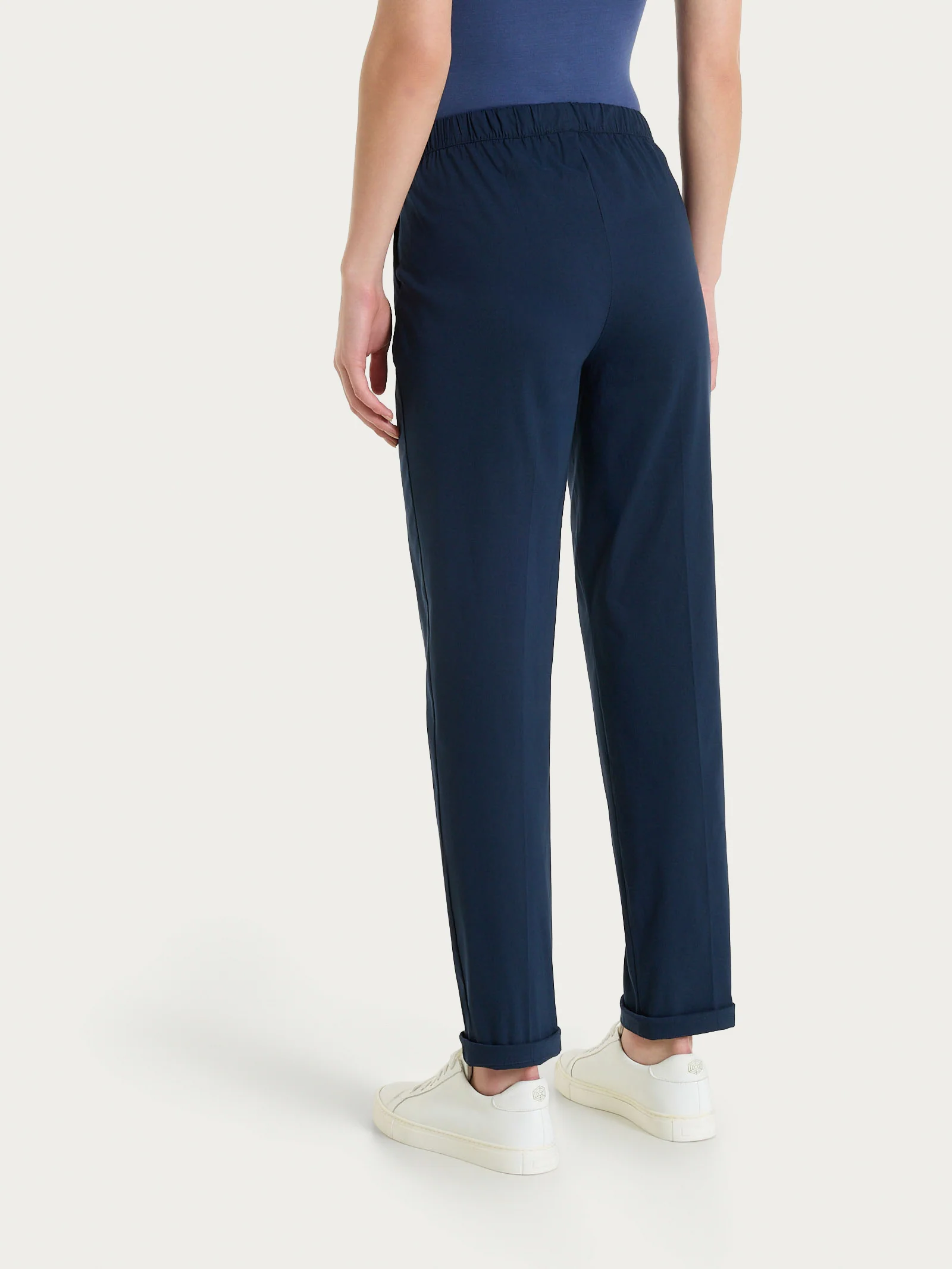 Pantalone jogger con tasche in Super Fresh - Bleu - Image 6