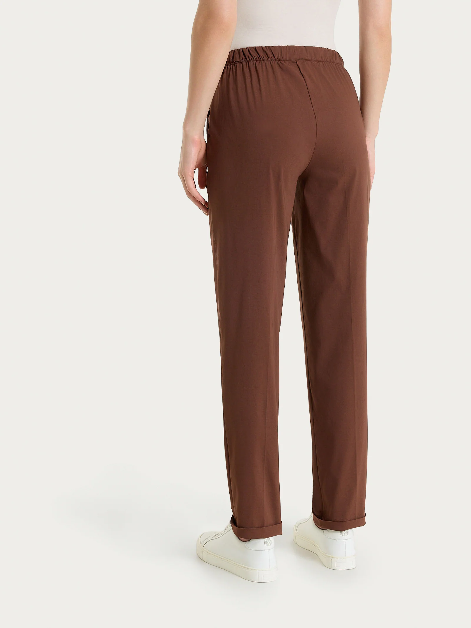 Pantalone jogger con tasche in Super Fresh - Cappuccino - Image 3