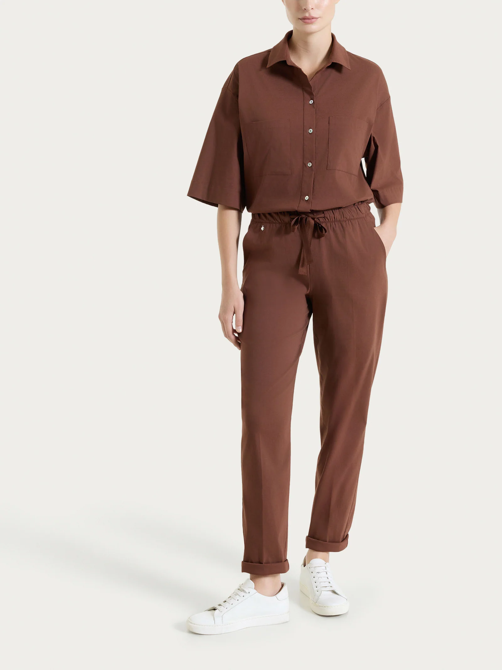 Pantalone jogger con tasche in Super Fresh - Cappuccino - Image 6